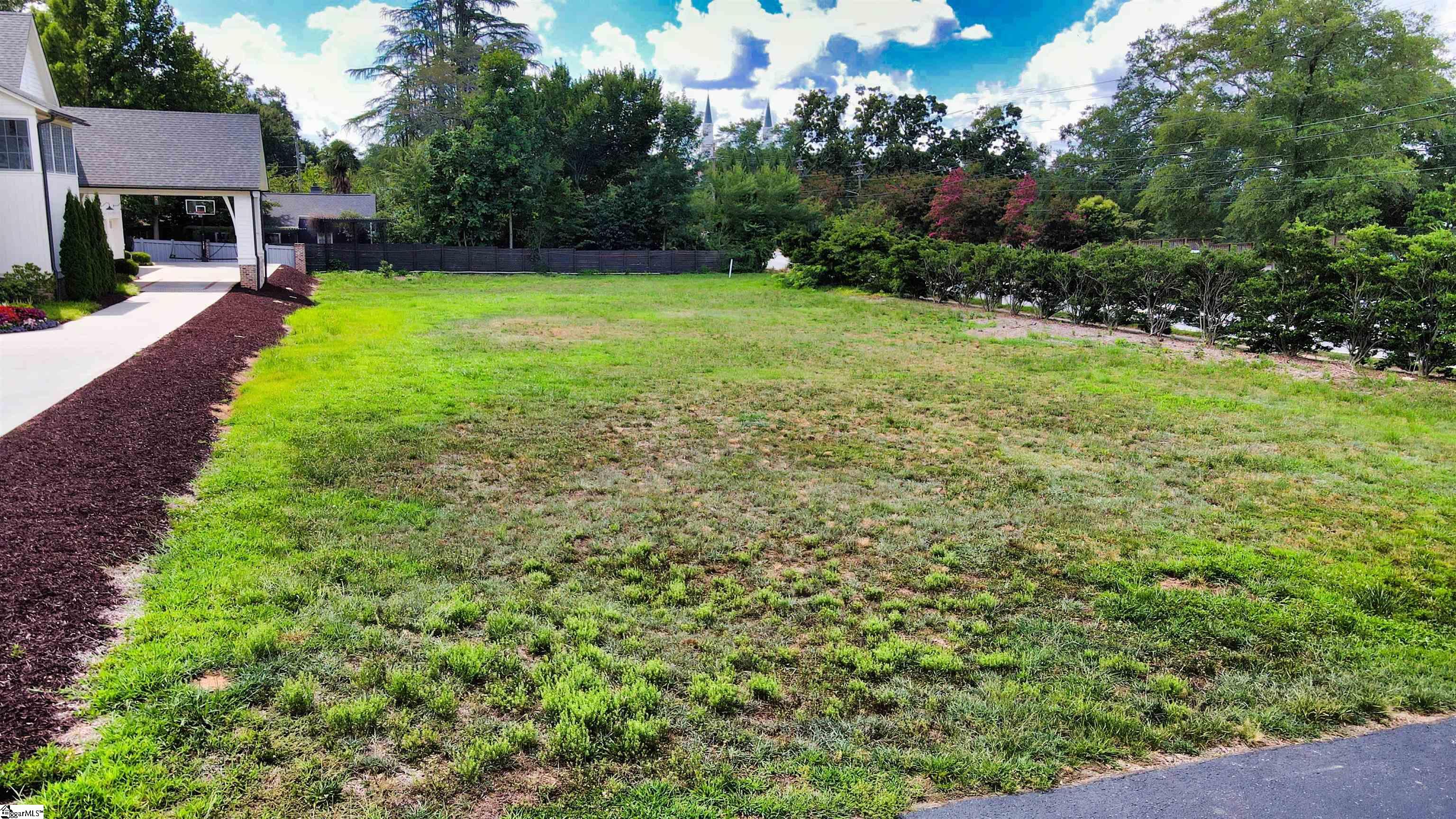 4 Sirrine Drive Greenville, SC 29605