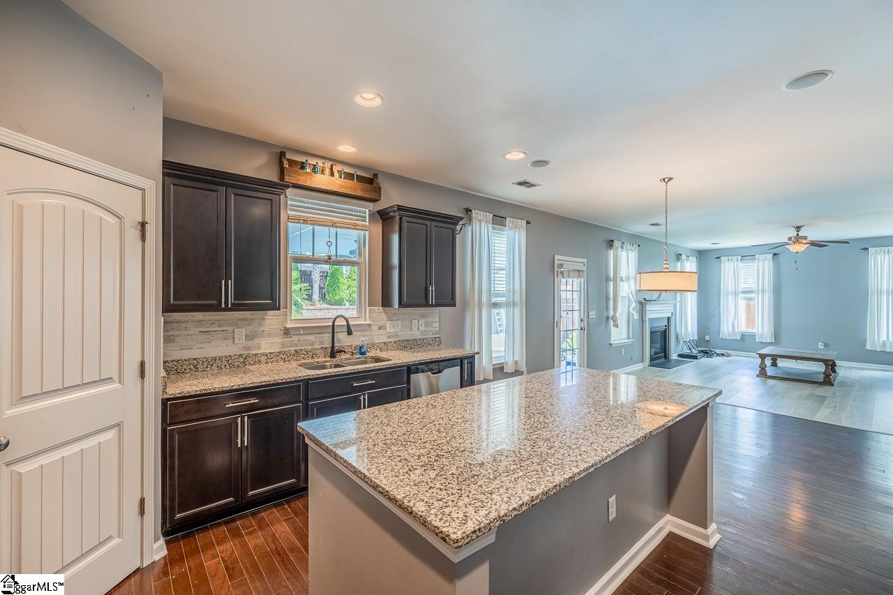 370 Slate Drive Boiling Springs, SC 29316