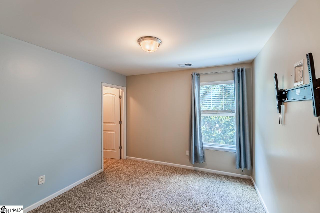 370 Slate Drive Boiling Springs, SC 29316