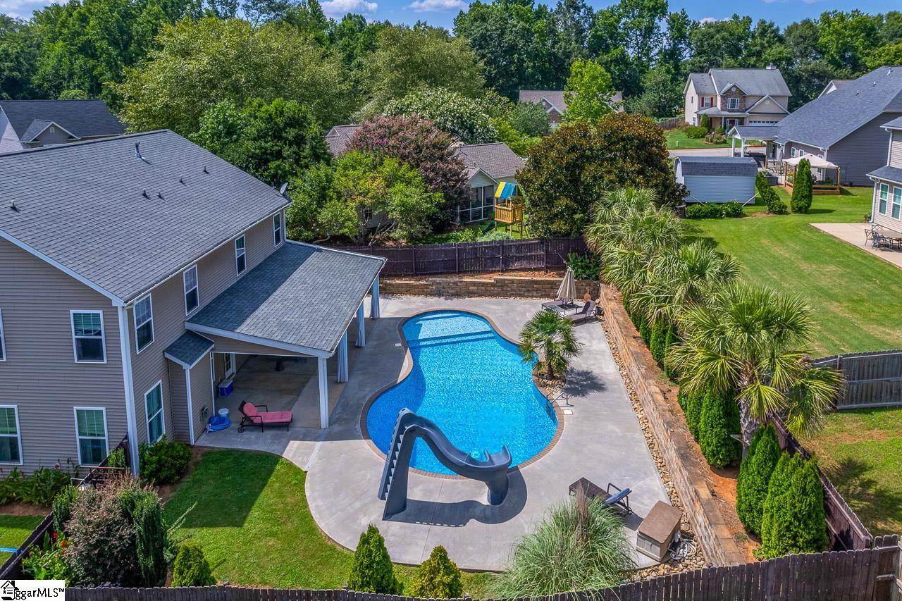 370 Slate Drive Boiling Springs, SC 29316