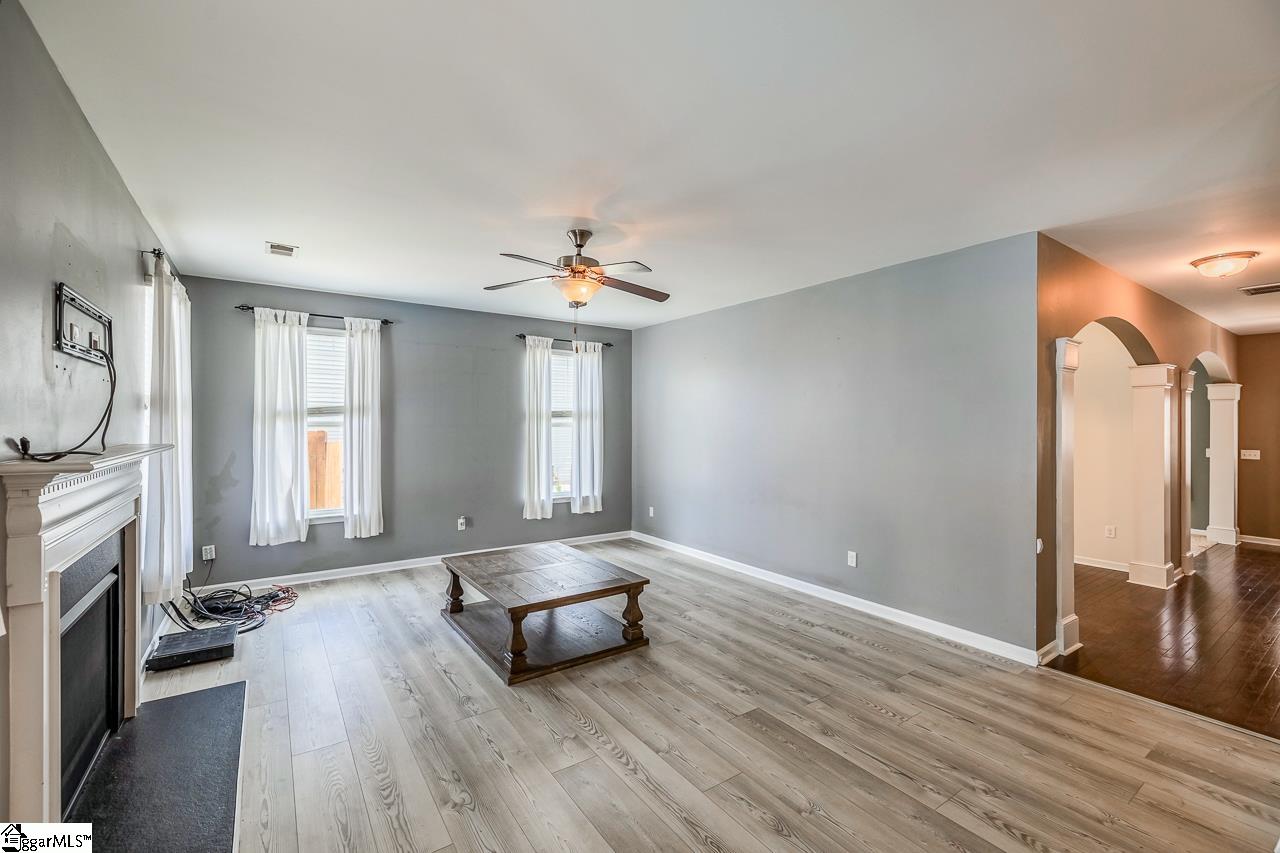 370 Slate Drive Boiling Springs, SC 29316