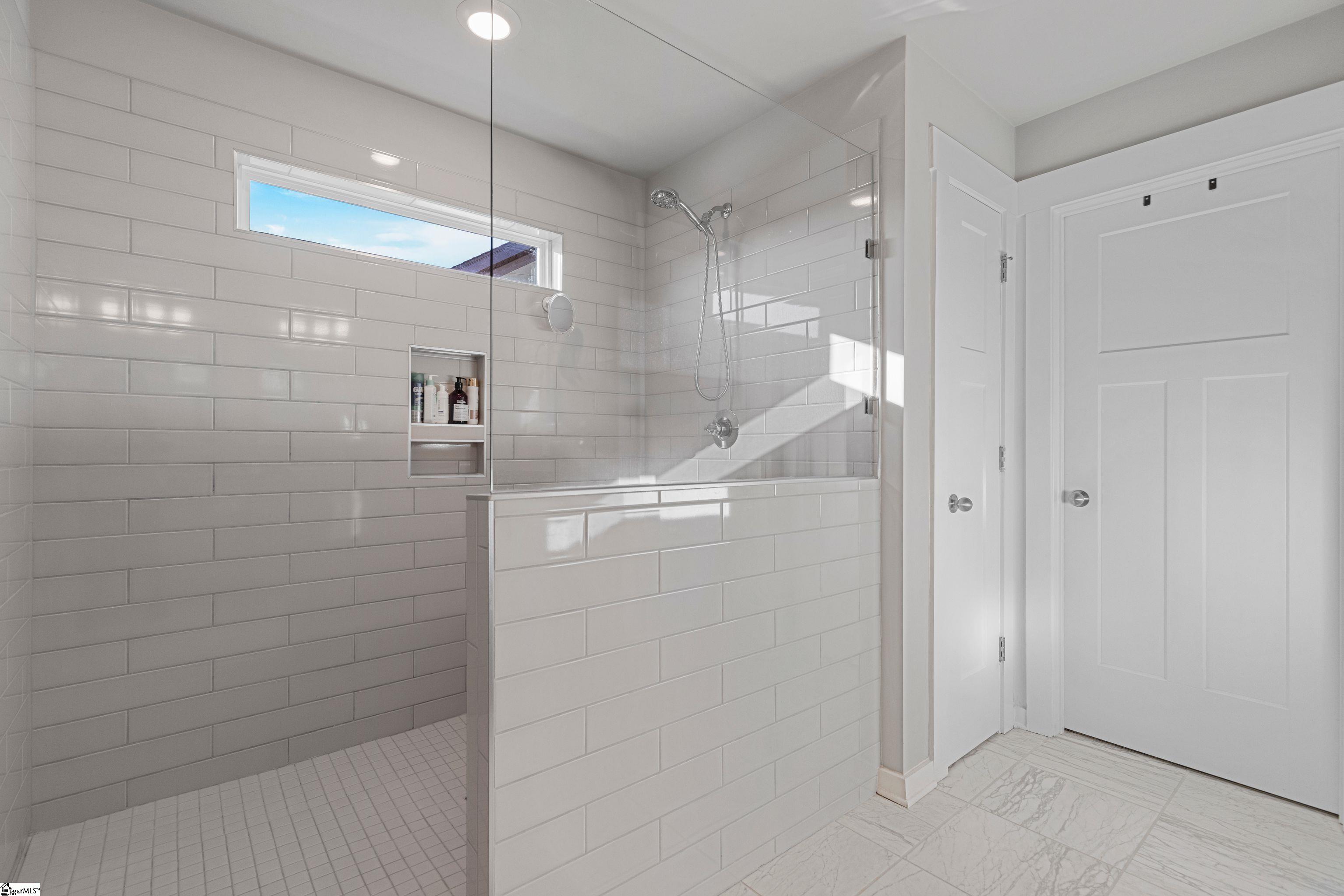 305 Loxley Drive Simpsonville, SC 29680