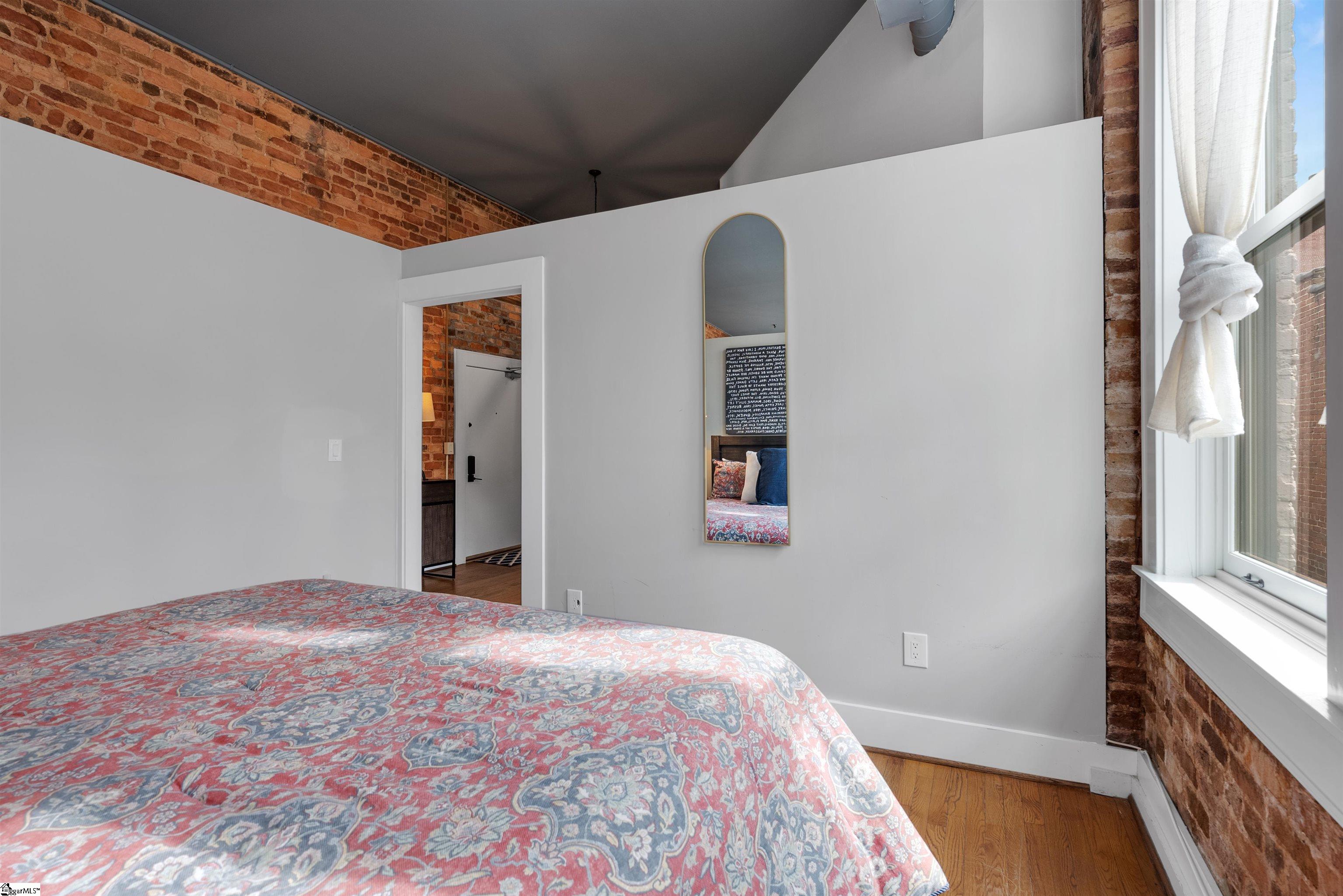 102 N Main Street UNIT Unit G Greenville, SC 29601