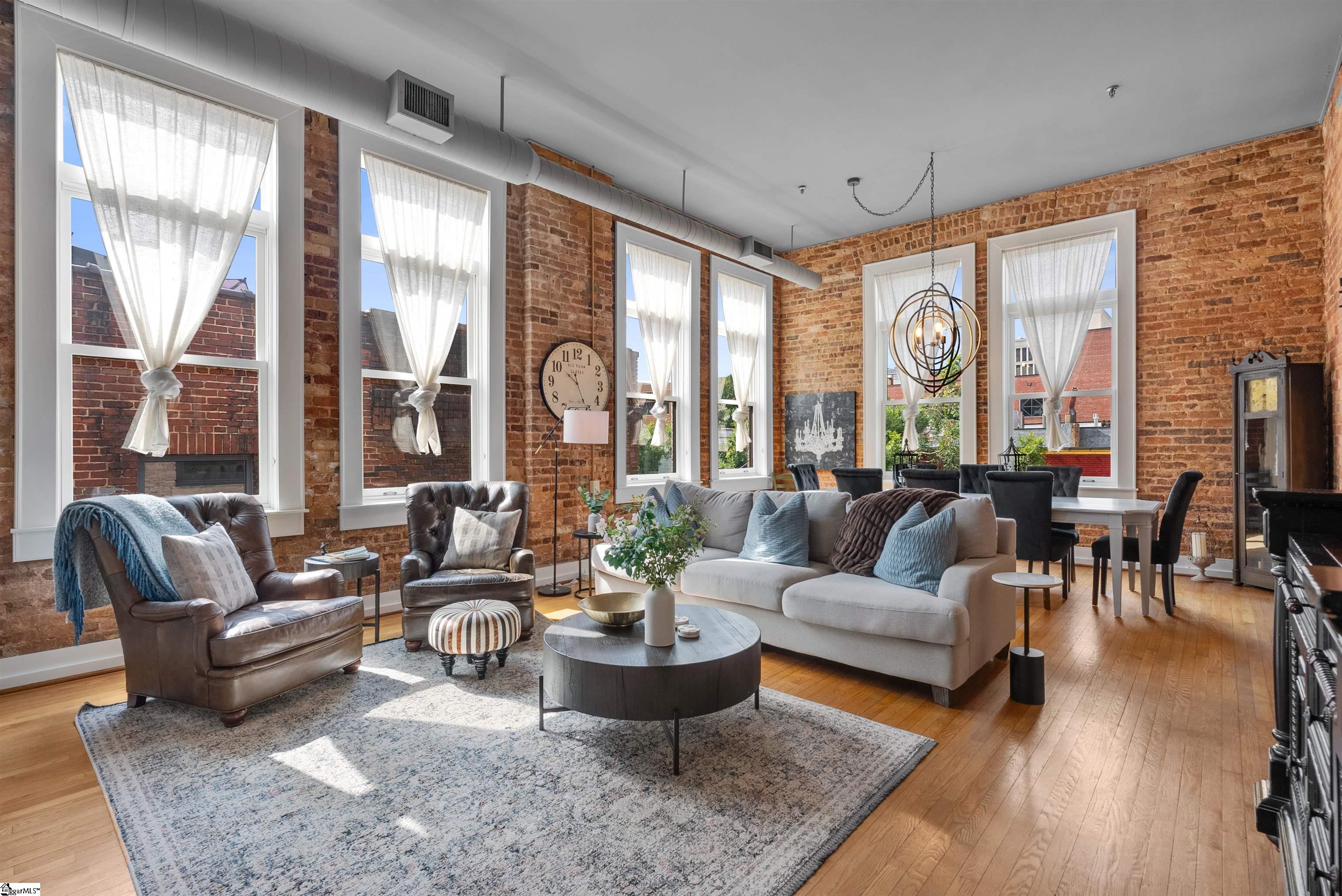 102 N Main Street UNIT Unit G Greenville, SC 29601