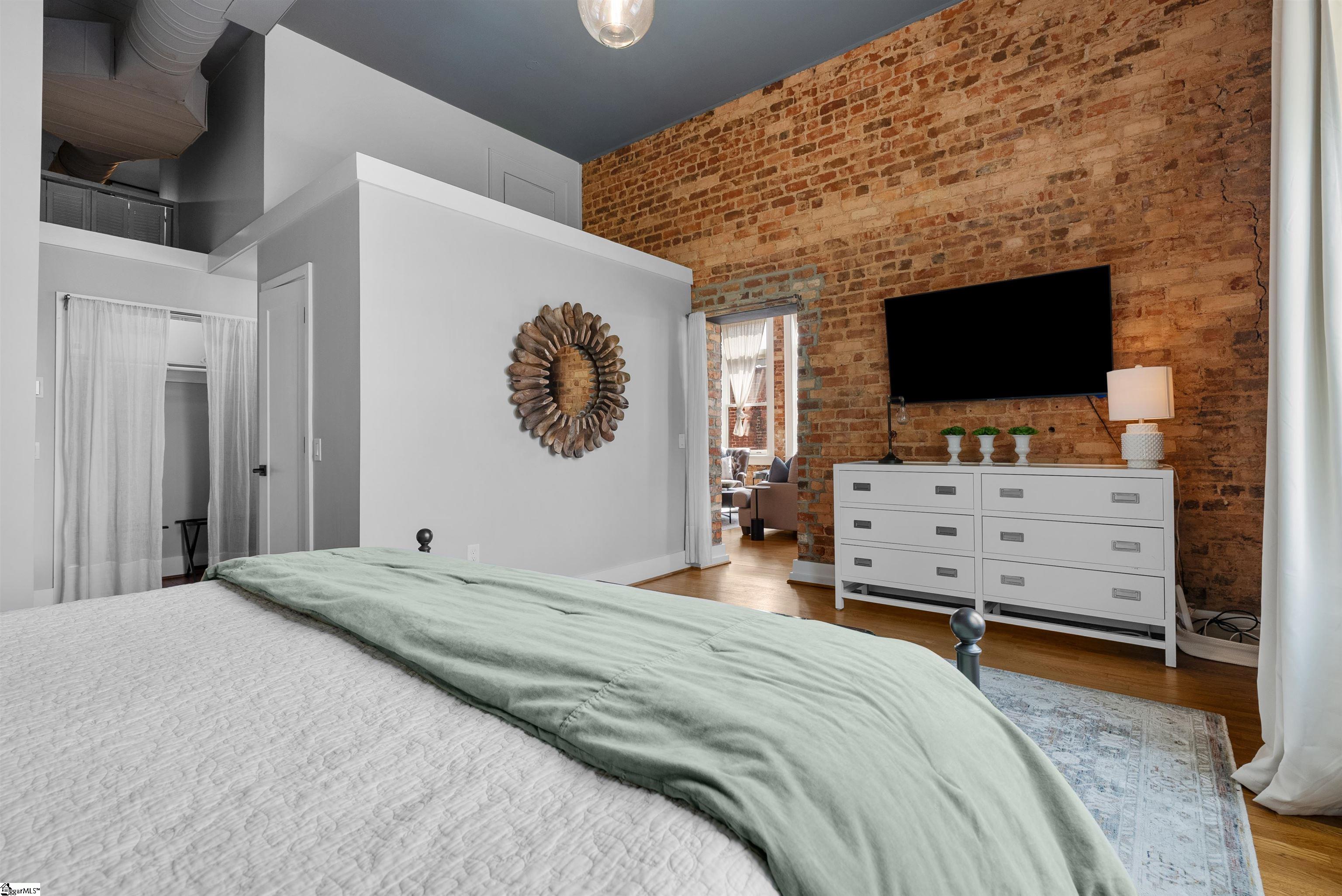 102 N Main Street UNIT Unit G Greenville, SC 29601