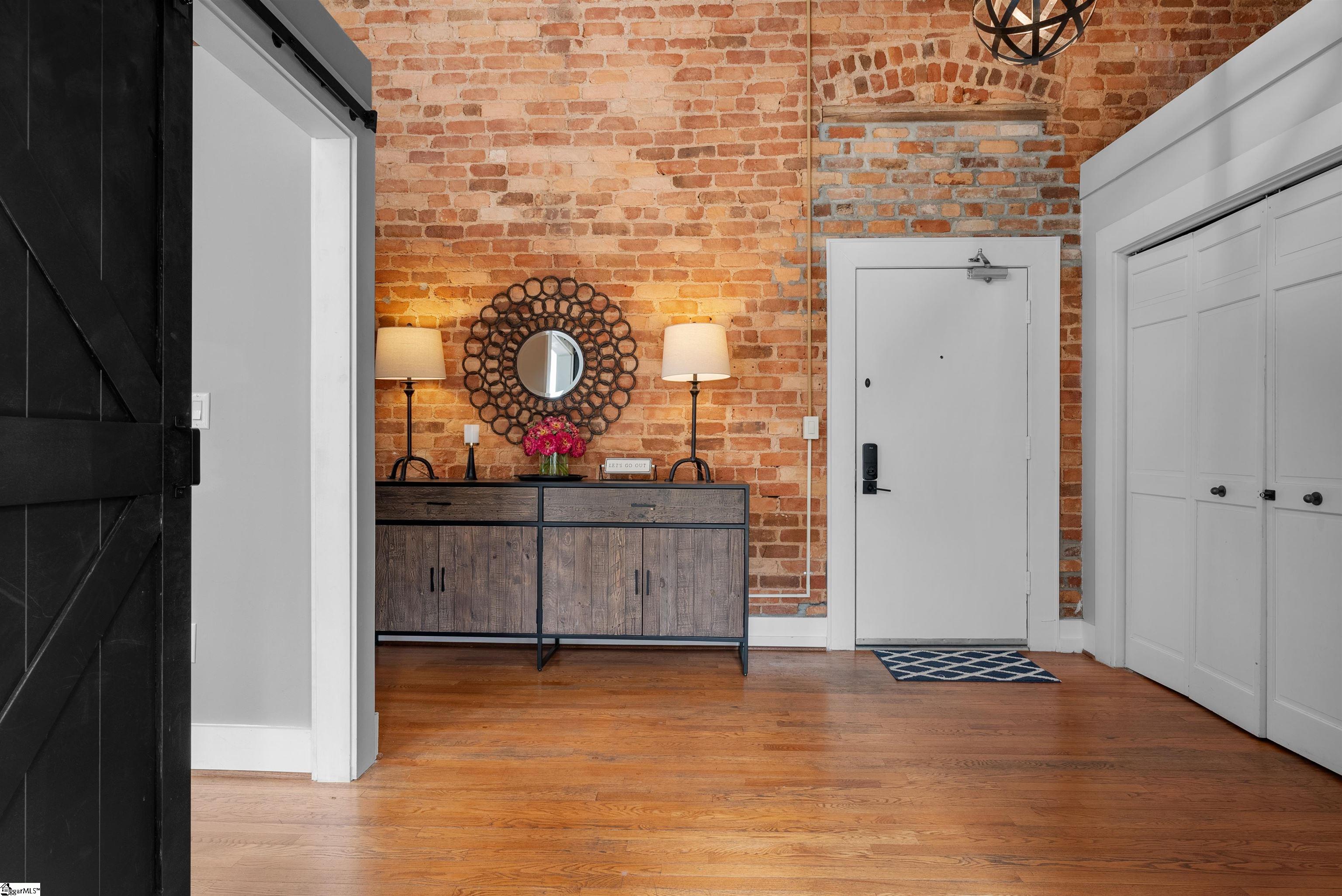 102 N Main Street UNIT Unit G Greenville, SC 29601