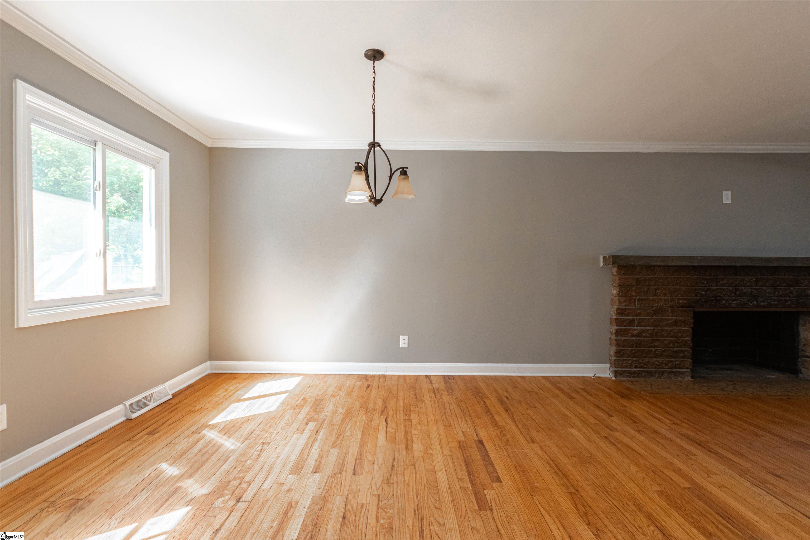 110 E Belvedere Road Greenville, SC 29605