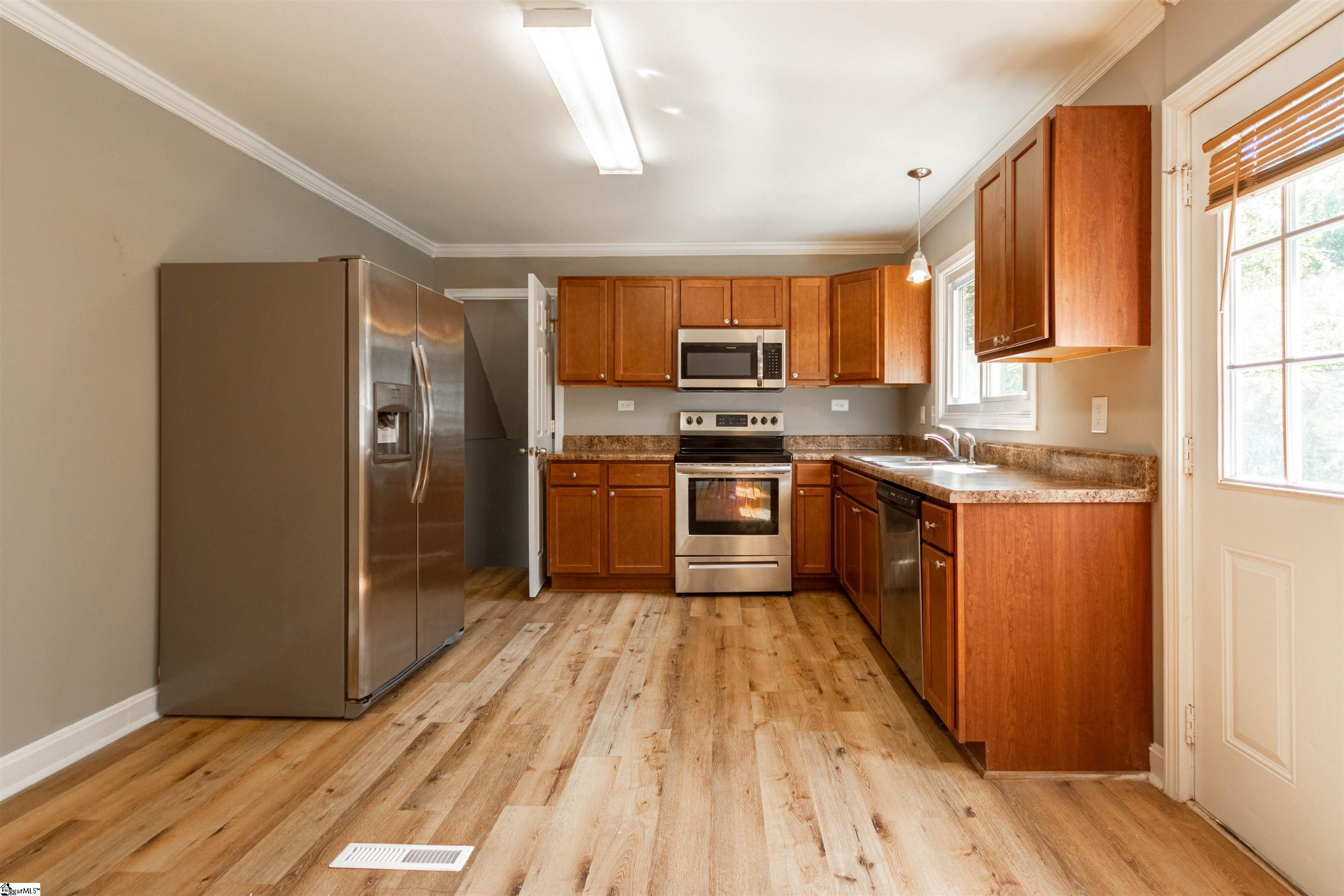 110 E Belvedere Road Greenville, SC 29605