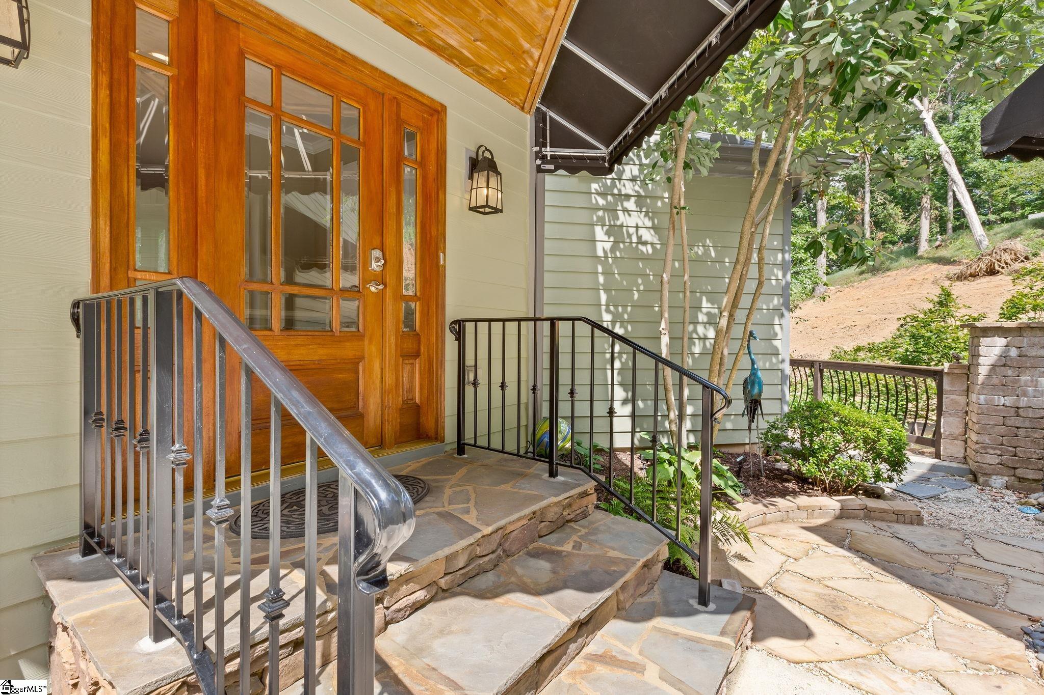 621 Pointe Wildwood Drive Seneca, SC 29678