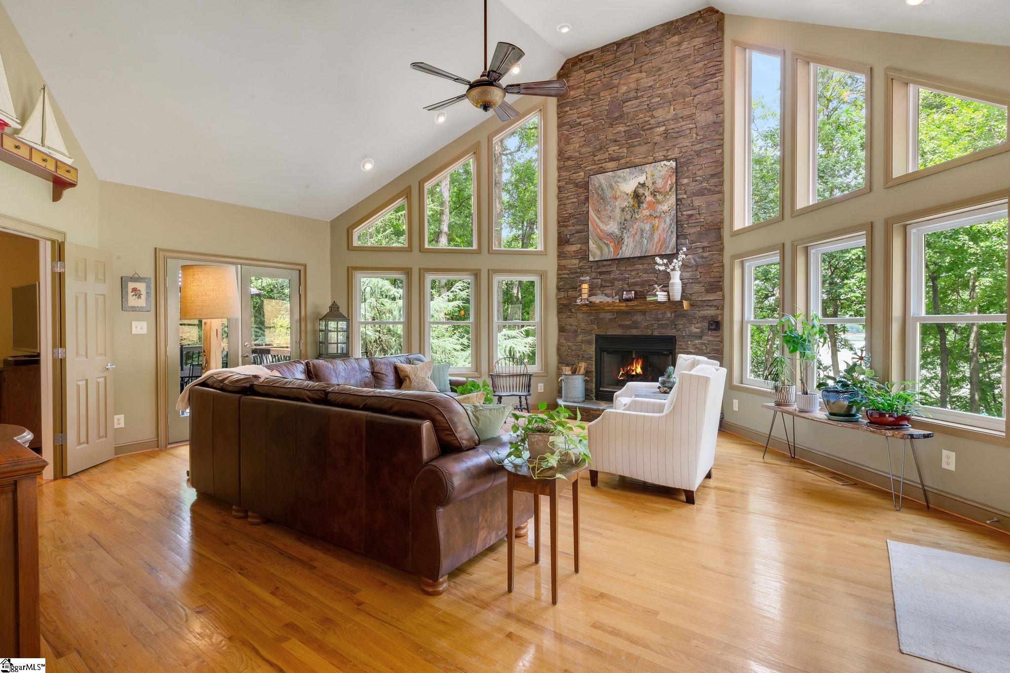 621 Pointe Wildwood Drive Seneca, SC 29678
