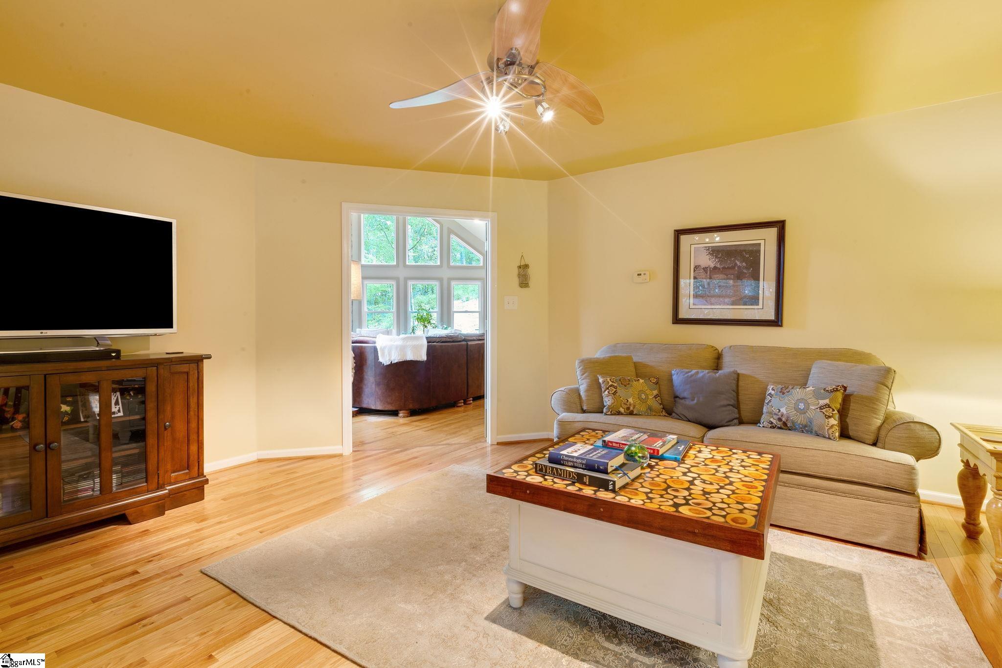 621 Pointe Wildwood Drive Seneca, SC 29678