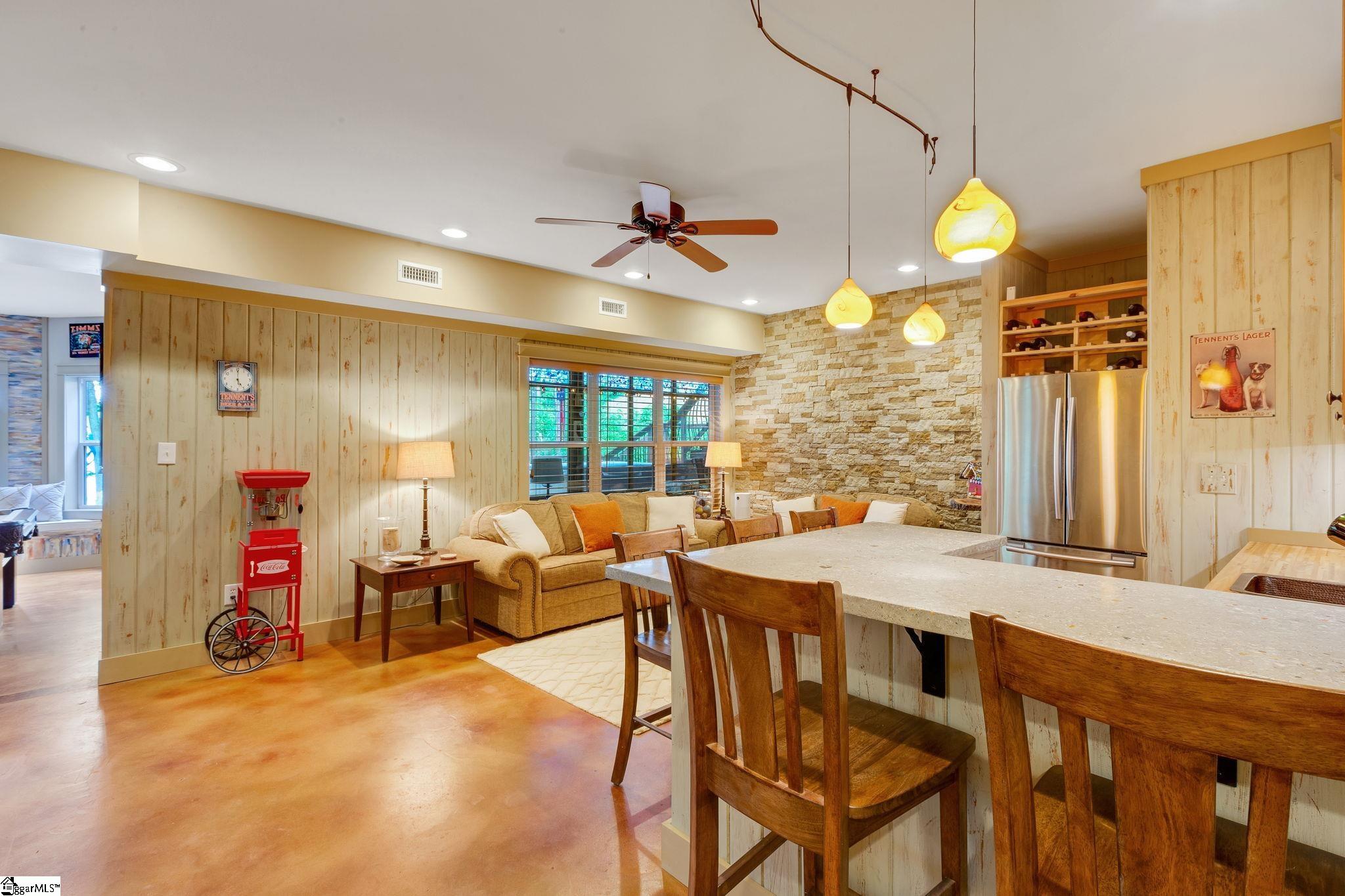 621 Pointe Wildwood Drive Seneca, SC 29678