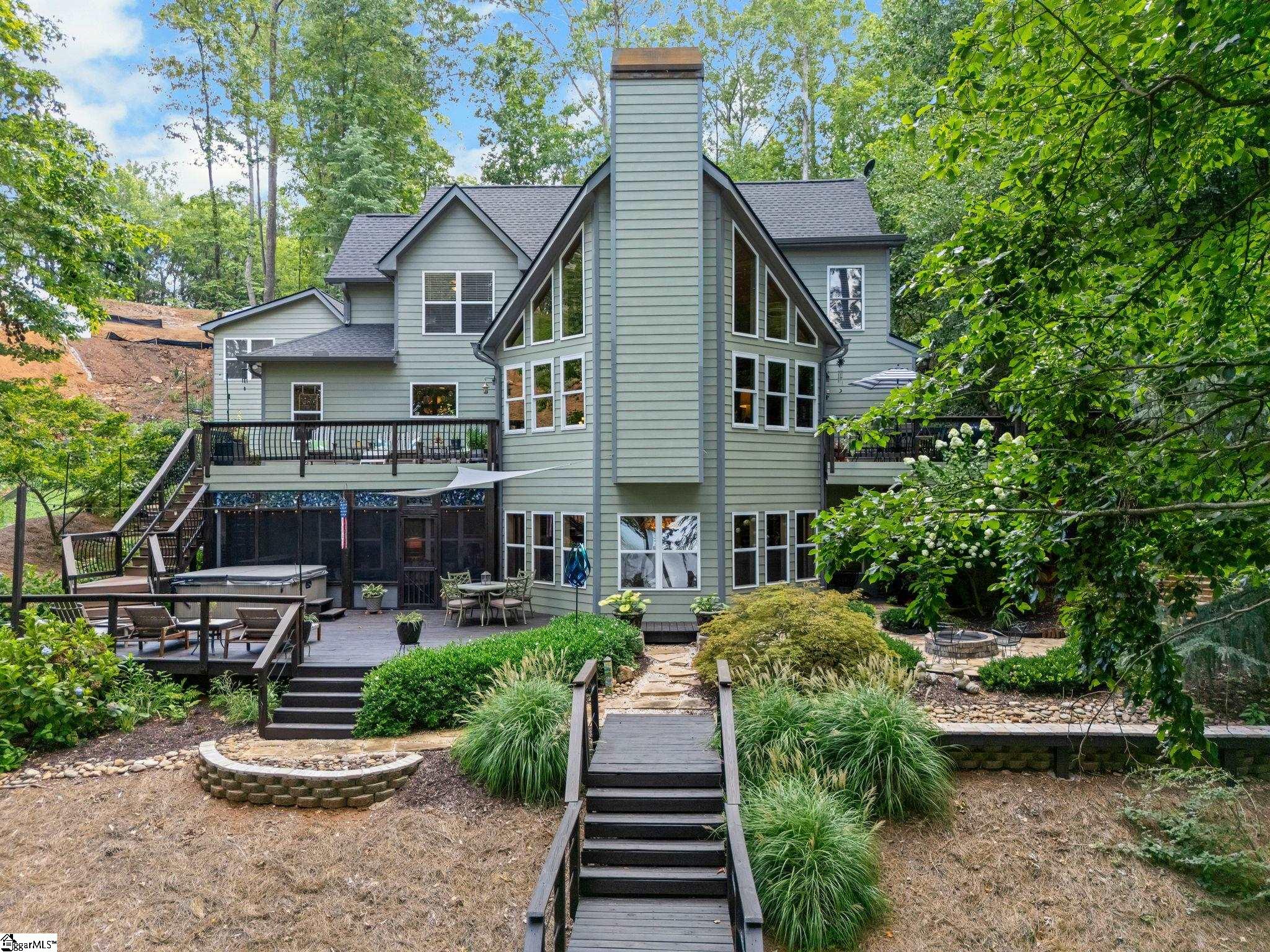 621 Pointe Wildwood Drive Seneca, SC 29678
