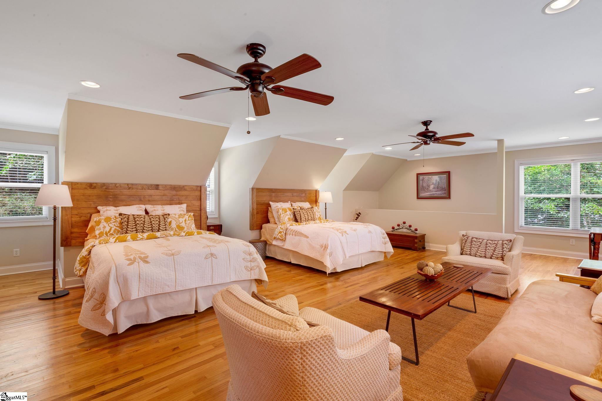 621 Pointe Wildwood Drive Seneca, SC 29678