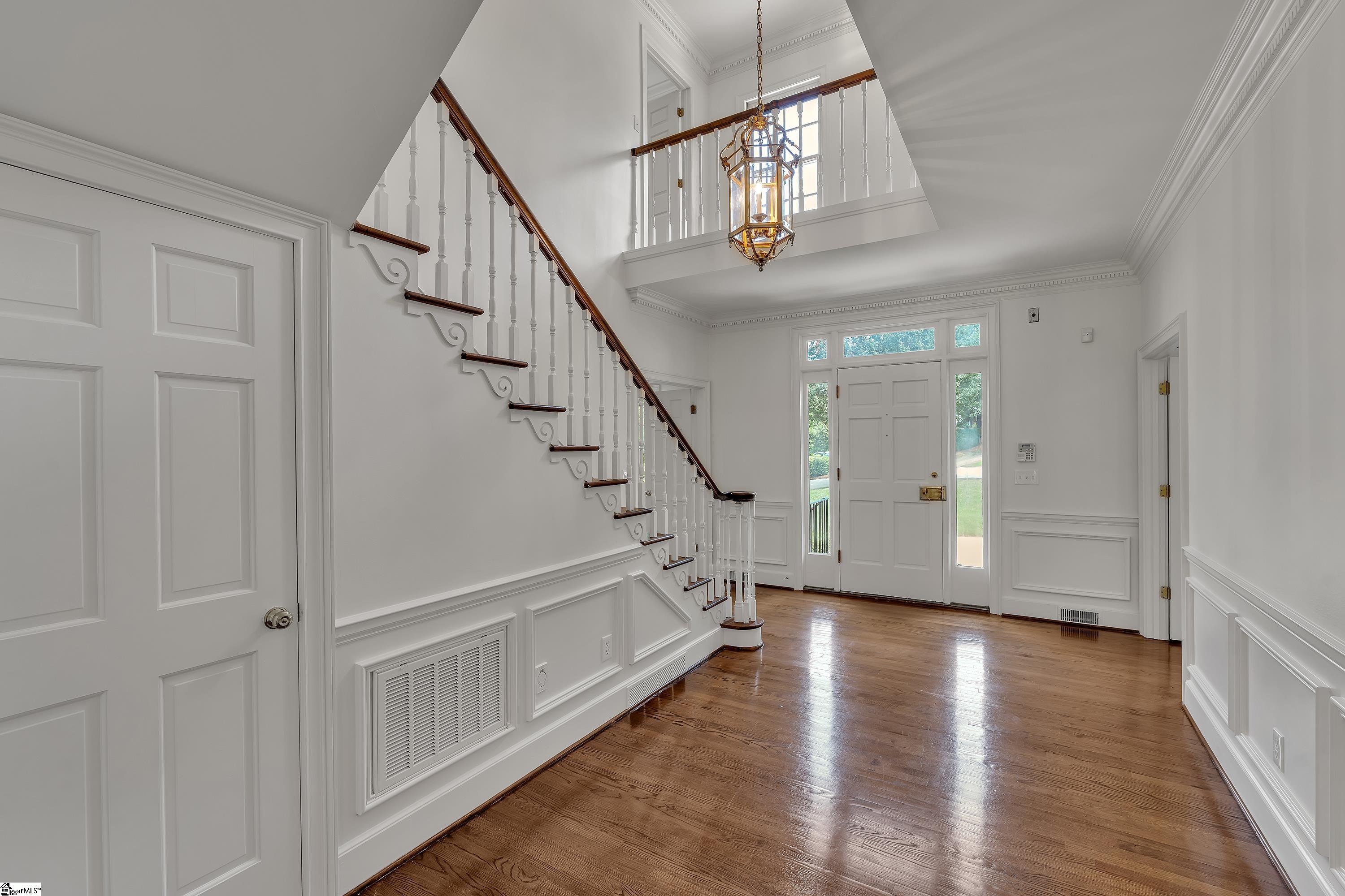 20 Hollow Hill Drive Greenville, SC 29607