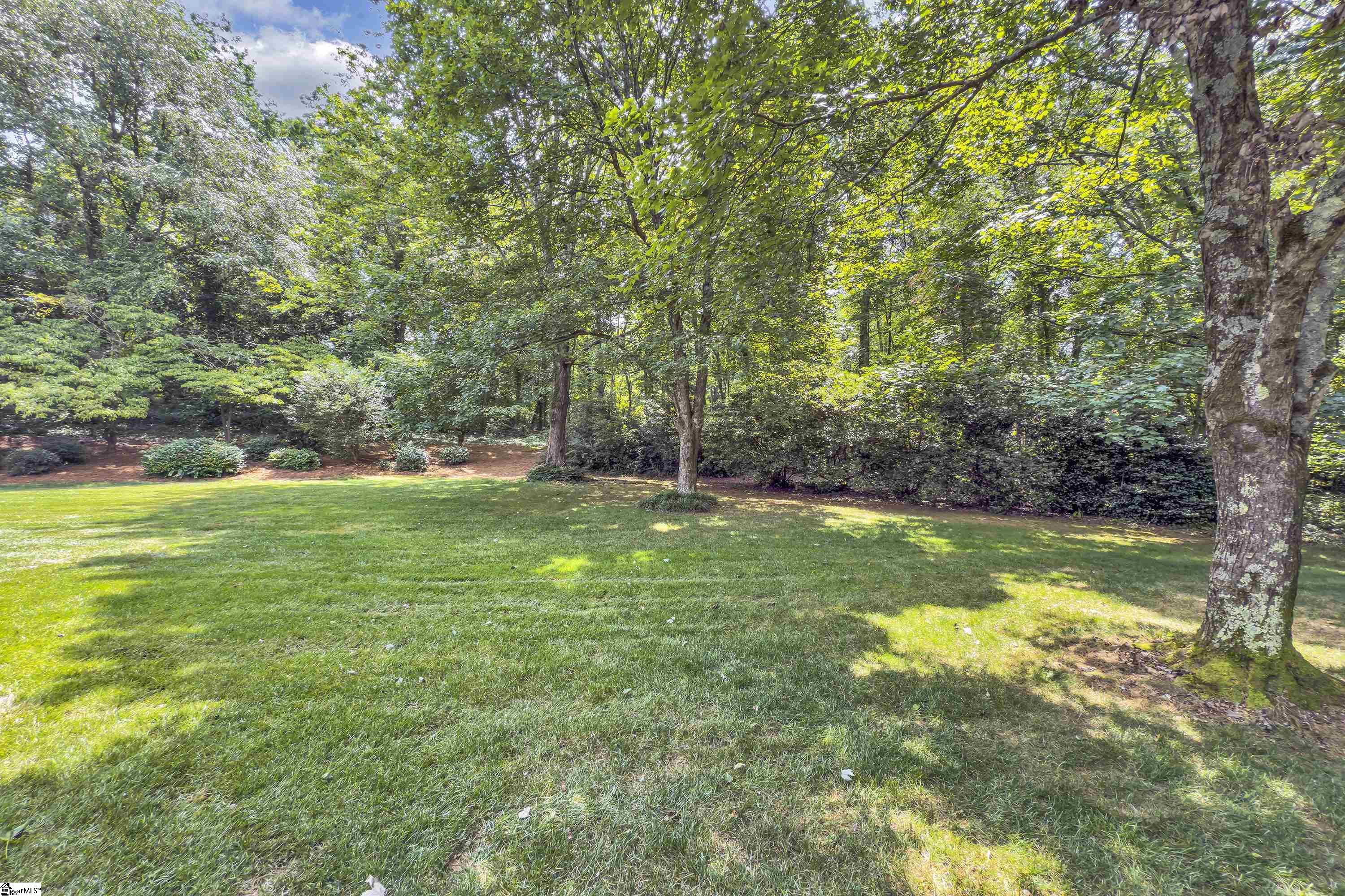 20 Hollow Hill Drive Greenville, SC 29607