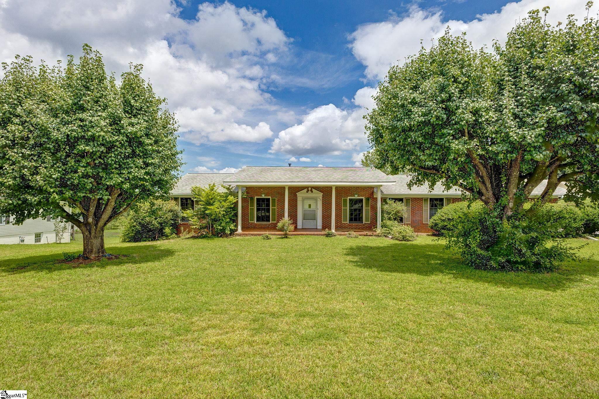 806 Chick Springs Road Taylors, SC 29687