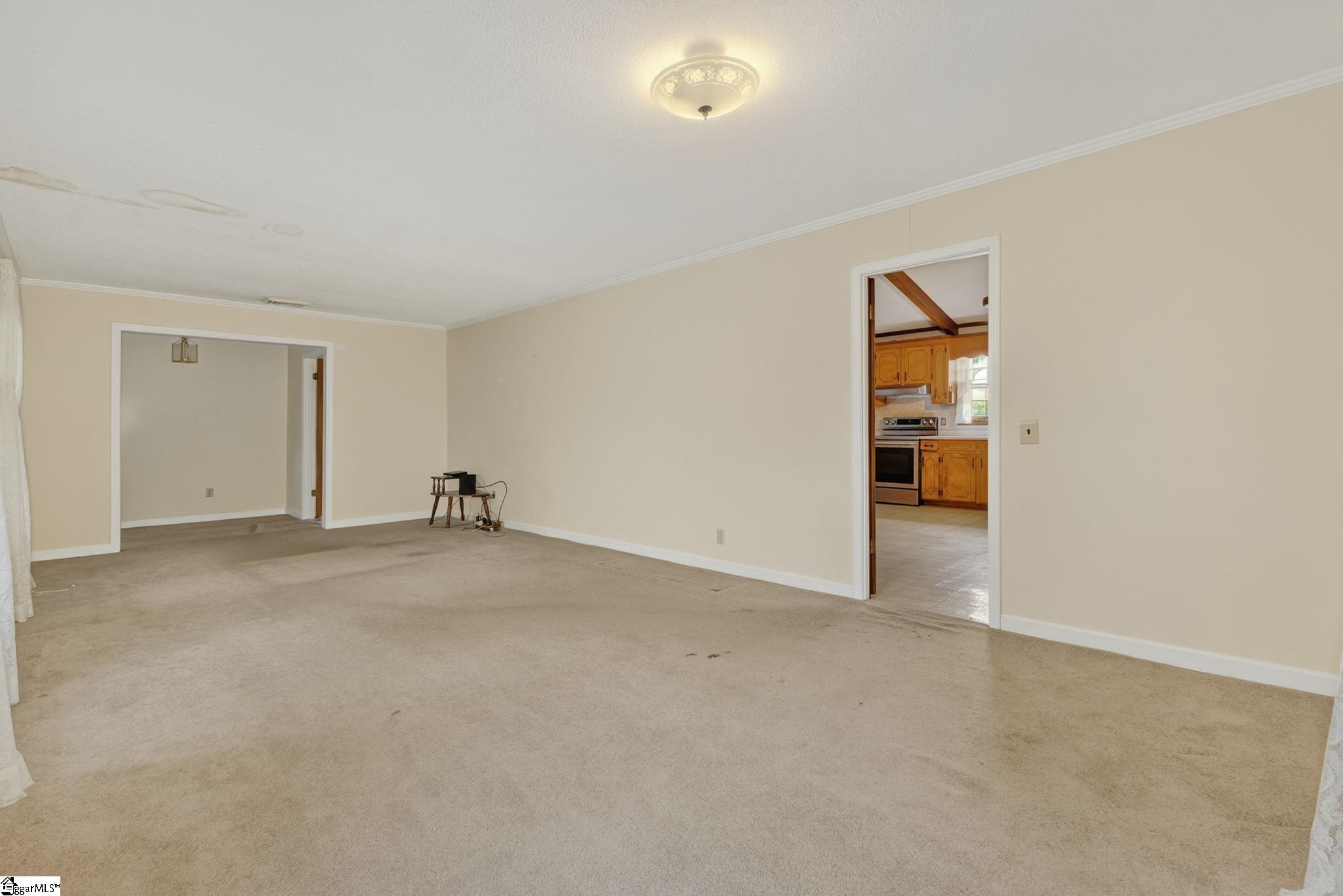 806 Chick Springs Road Taylors, SC 29687
