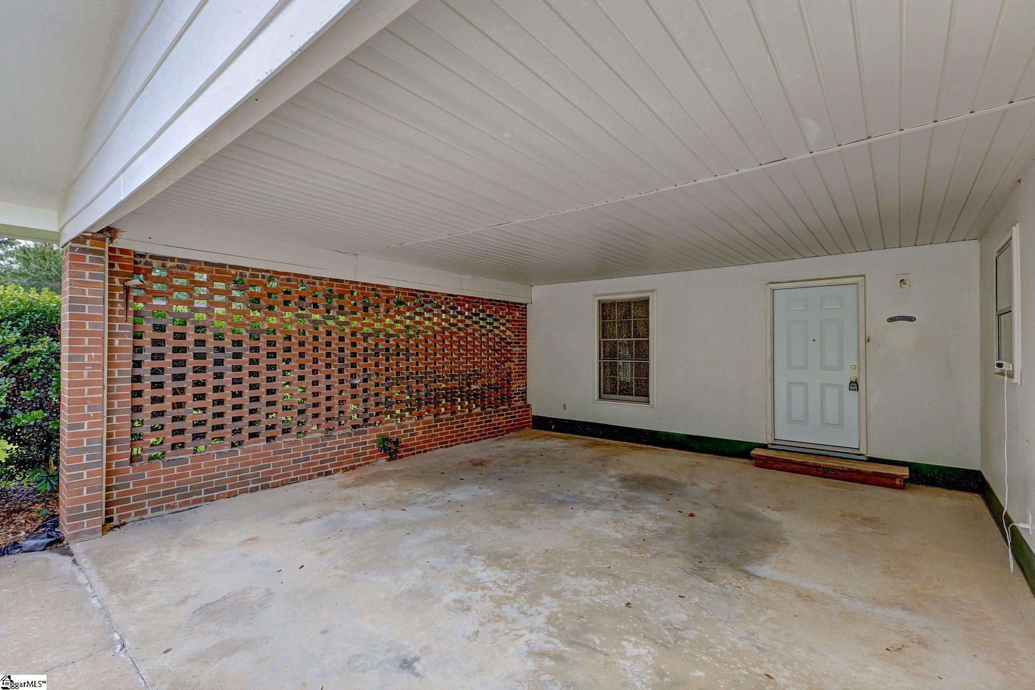 806 Chick Springs Road Taylors, SC 29687