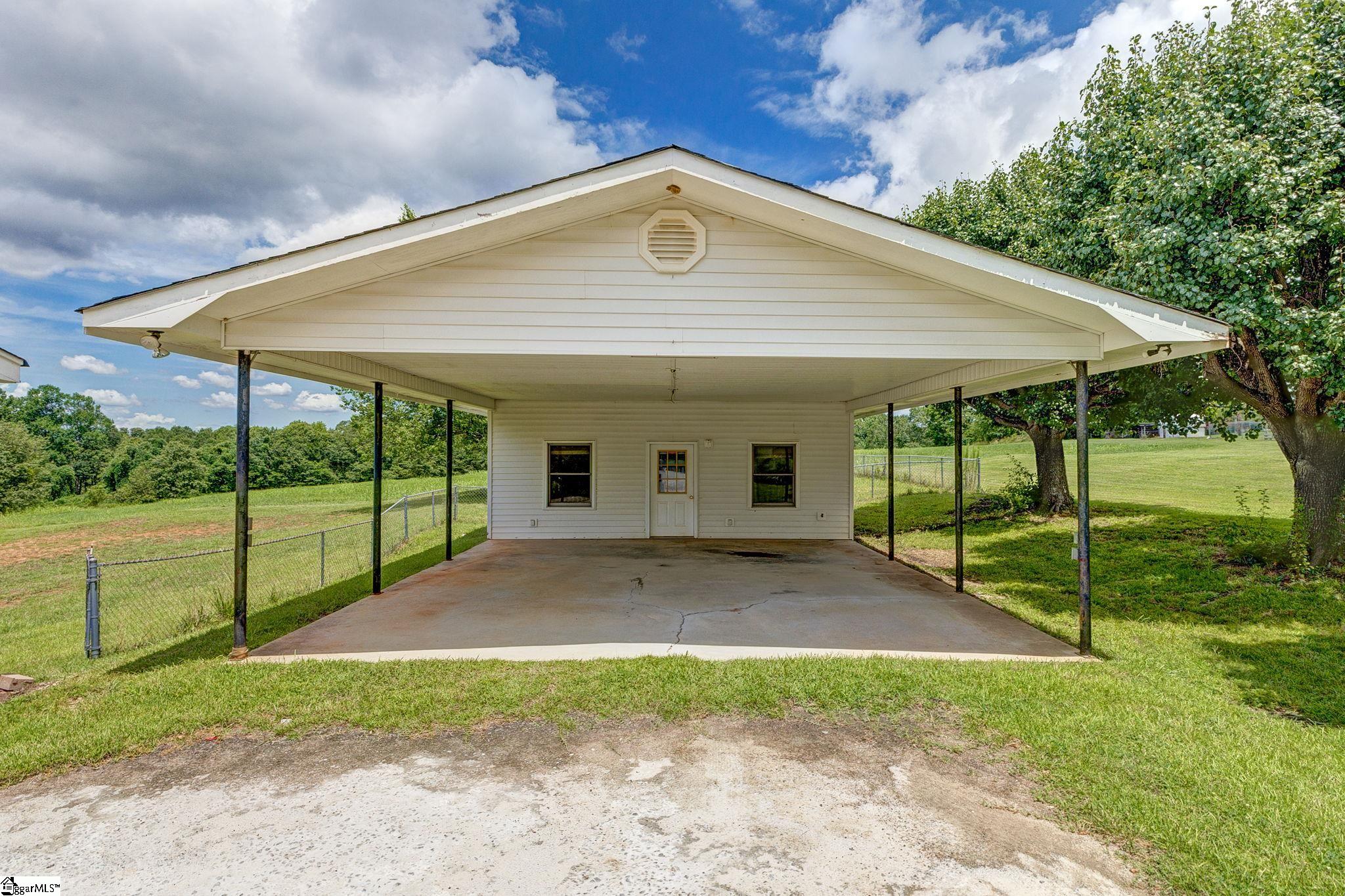 806 Chick Springs Road Taylors, SC 29687