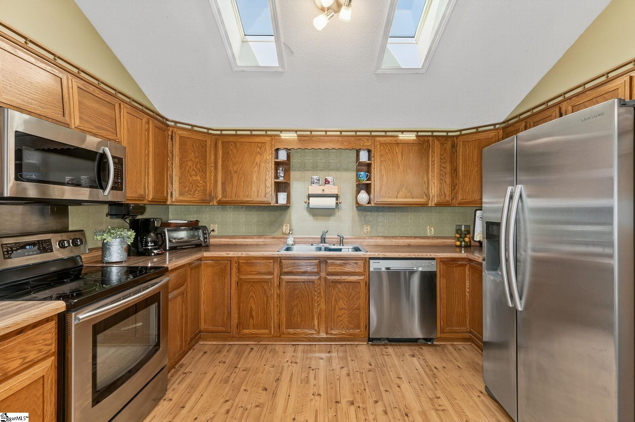 105 Flagstone Drive Easley, SC 29642