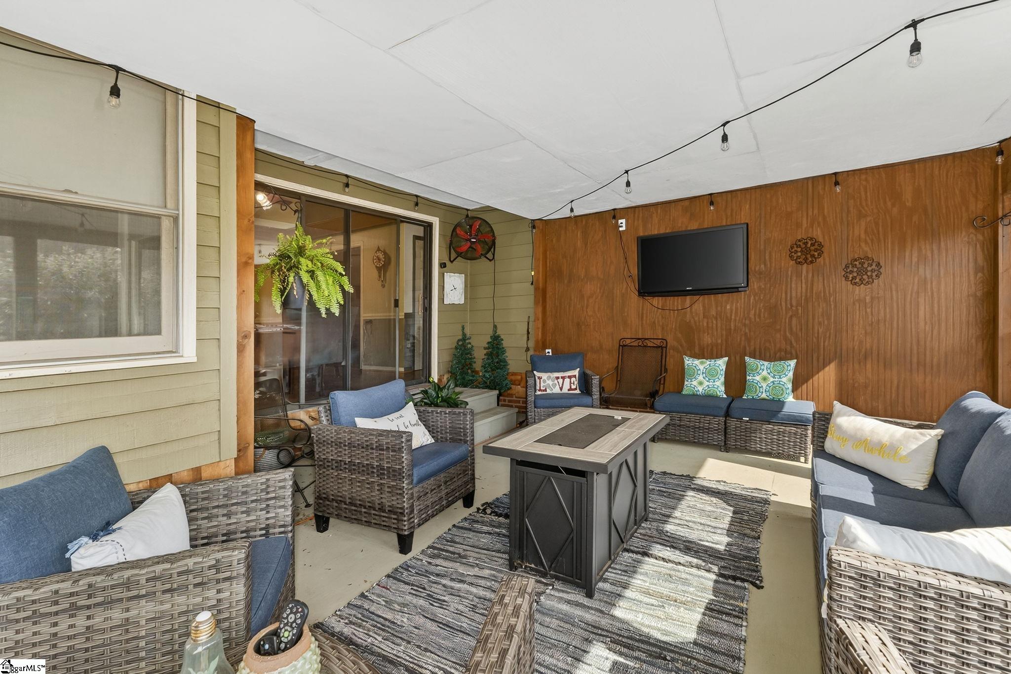 105 Flagstone Drive Easley, SC 29642