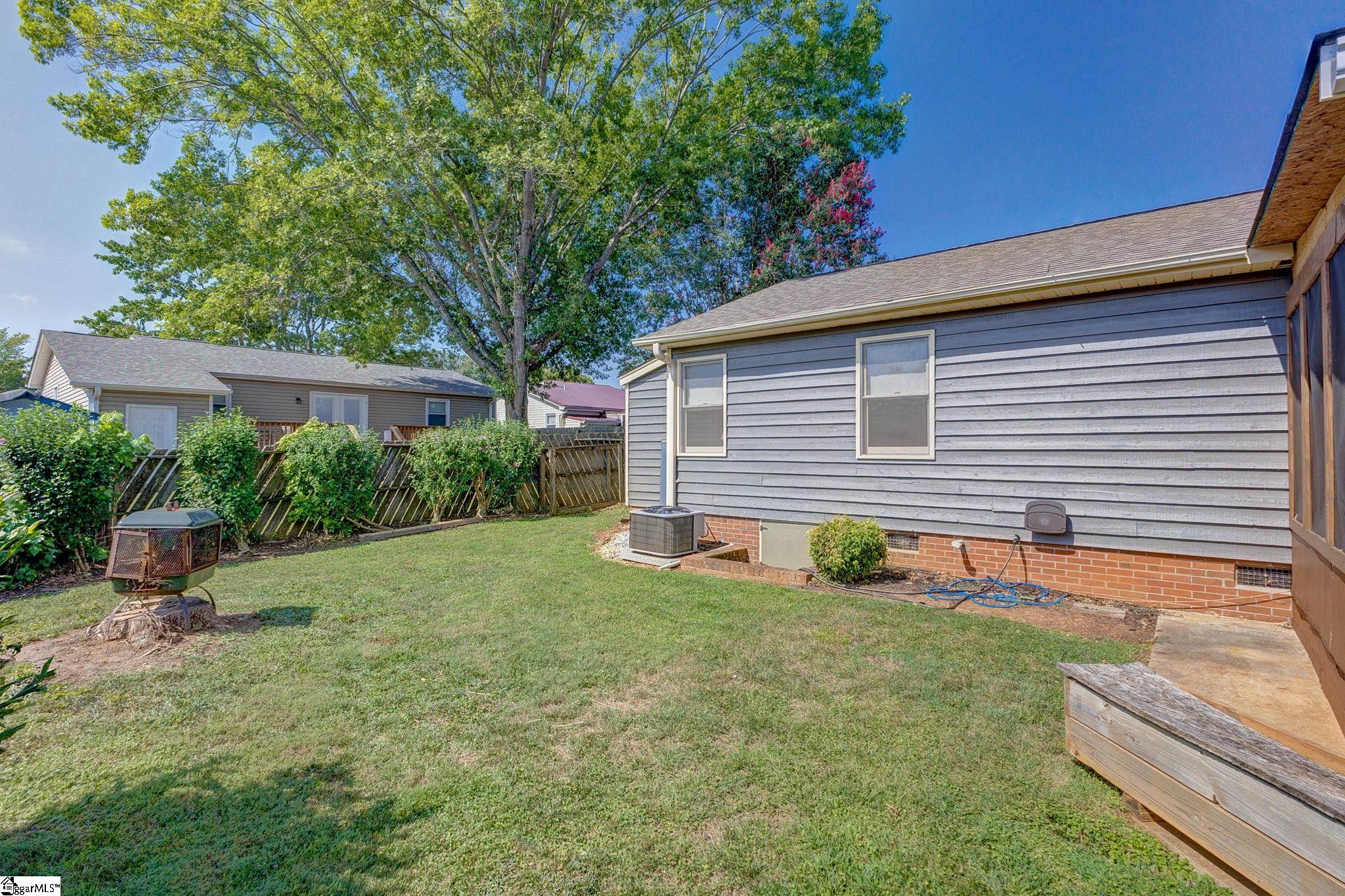 105 Flagstone Drive Easley, SC 29642