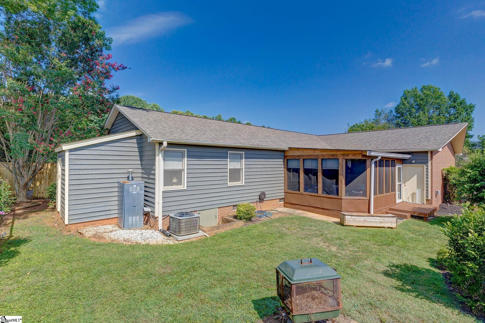 105 Flagstone Drive Easley, SC 29642