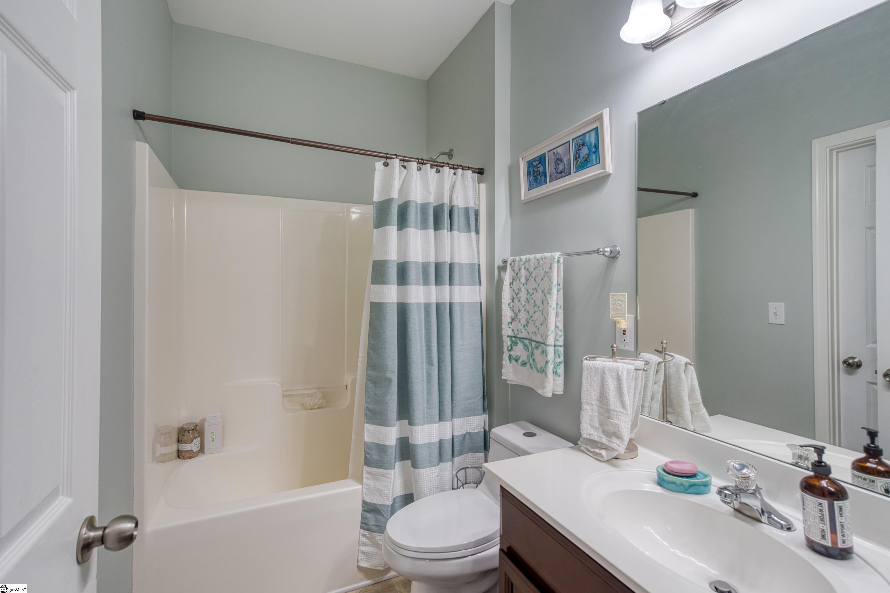 806 Hartscove Court Boiling Springs, SC 29316