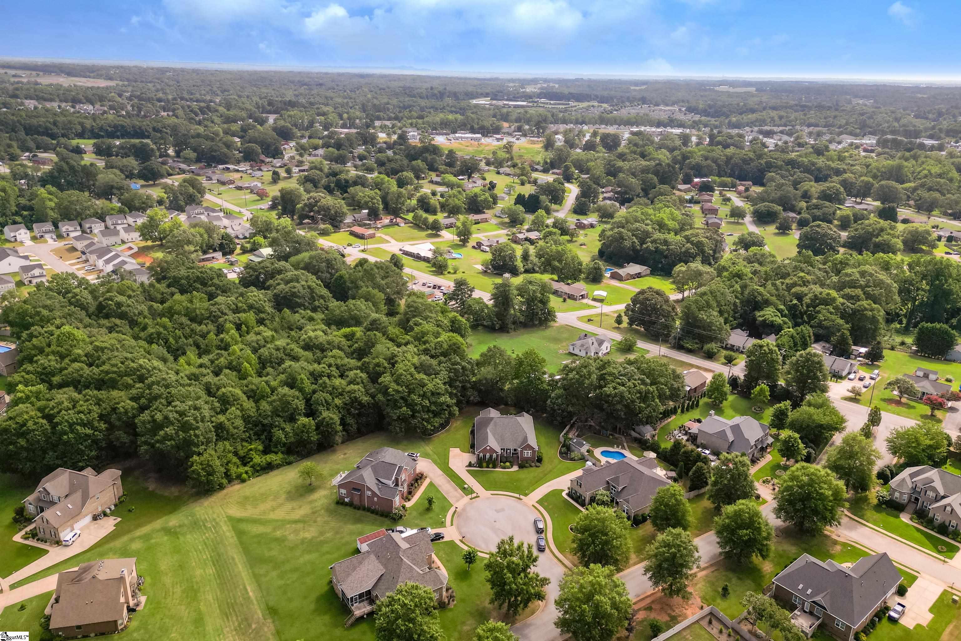 806 Hartscove Court Boiling Springs, SC 29316