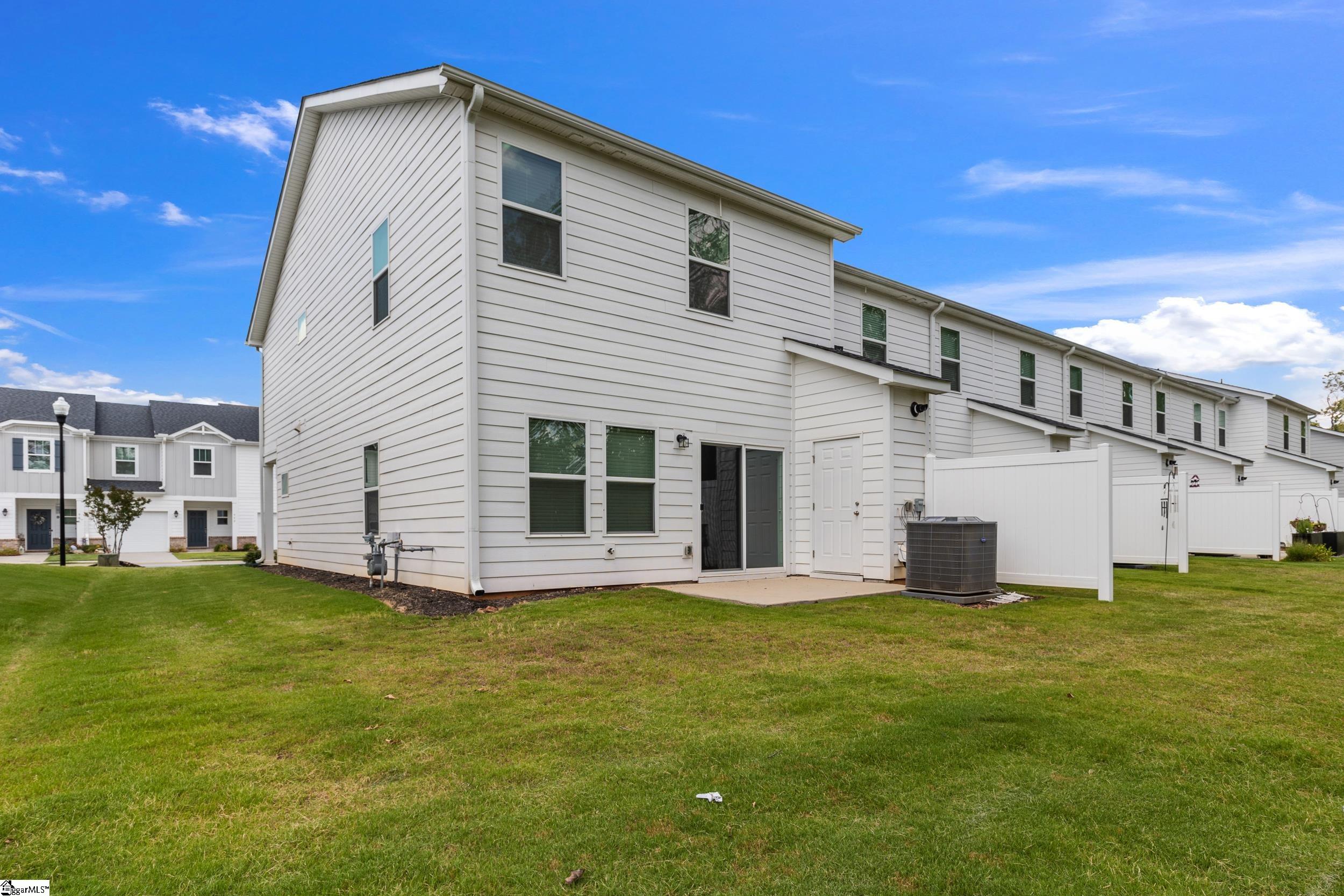 947 Yarn Way Greer, SC 29651
