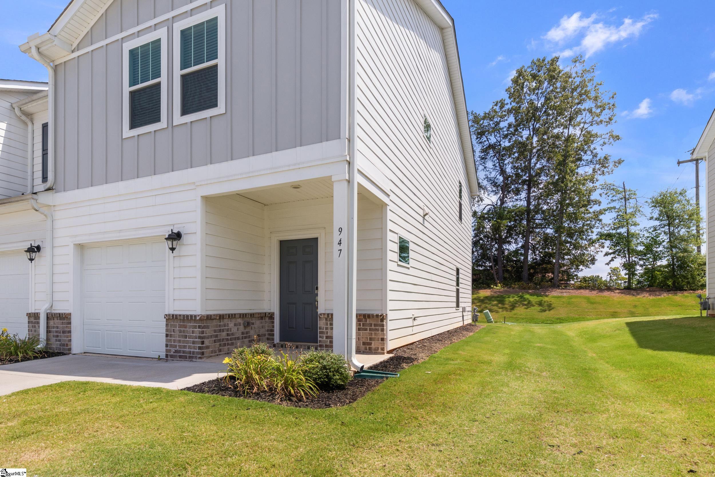 947 Yarn Way Greer, SC 29651