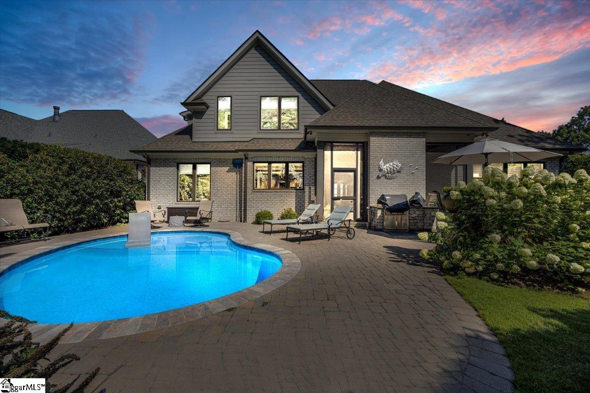 106 Chestnut Pond Lane Simpsonville, SC 29681