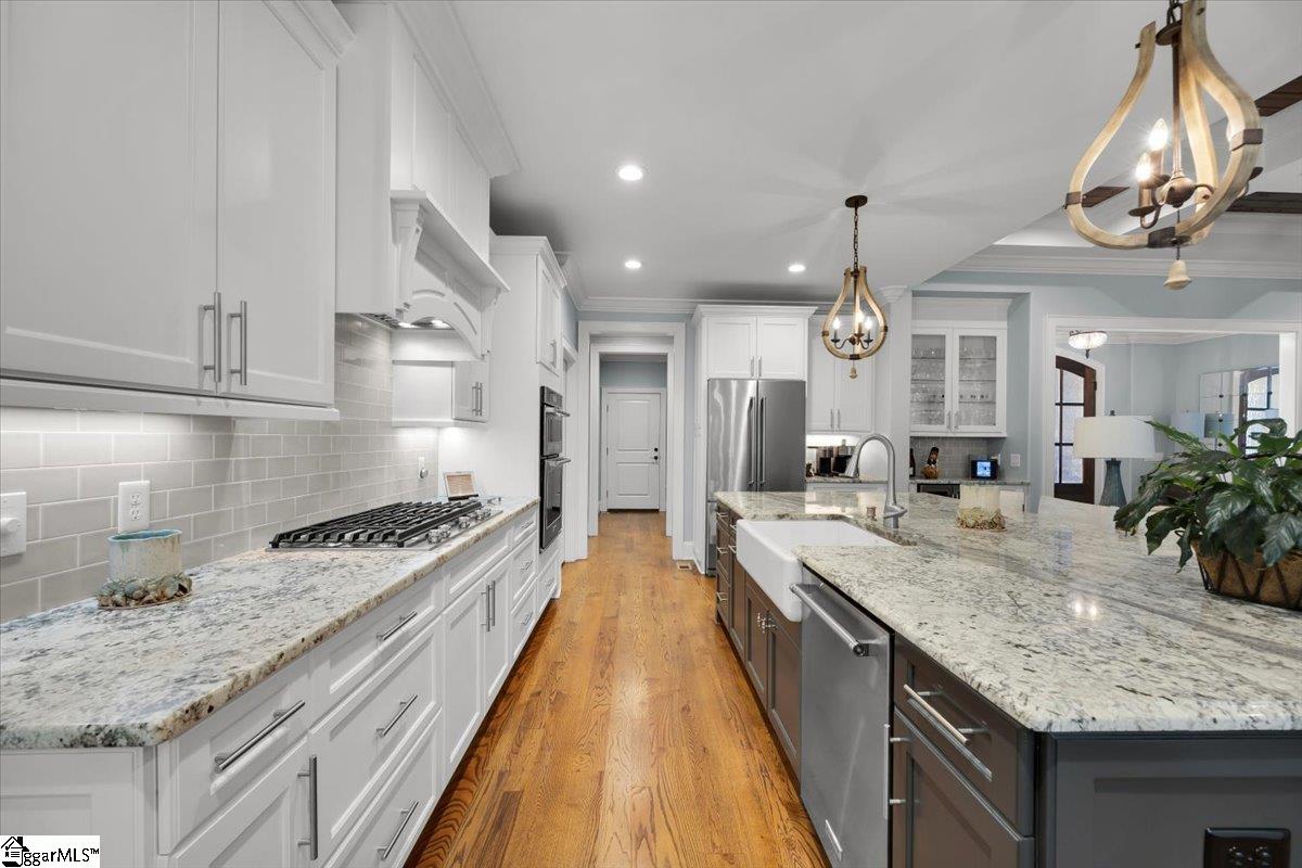 106 Chestnut Pond Lane Simpsonville, SC 29681