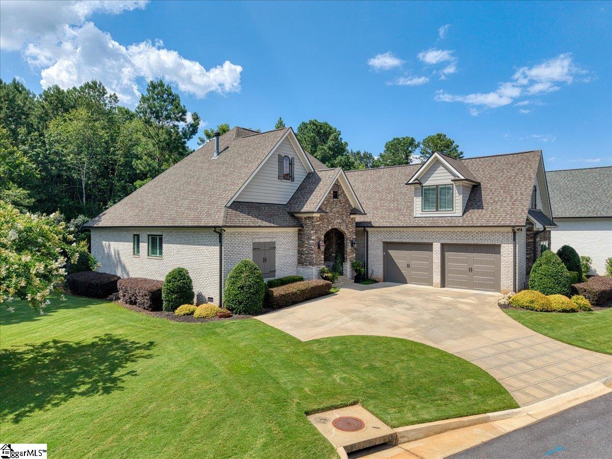 106 Chestnut Pond Lane Simpsonville, SC 29681