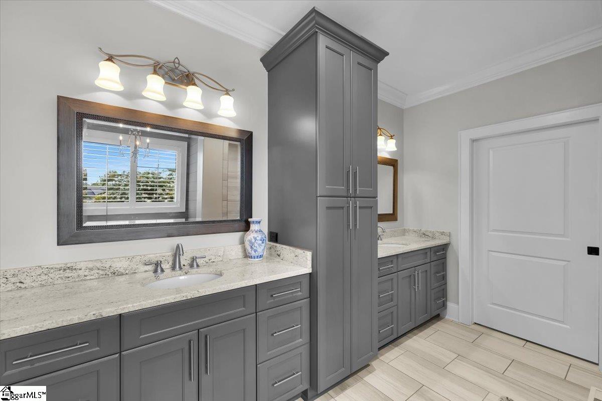 106 Chestnut Pond Lane Simpsonville, SC 29681