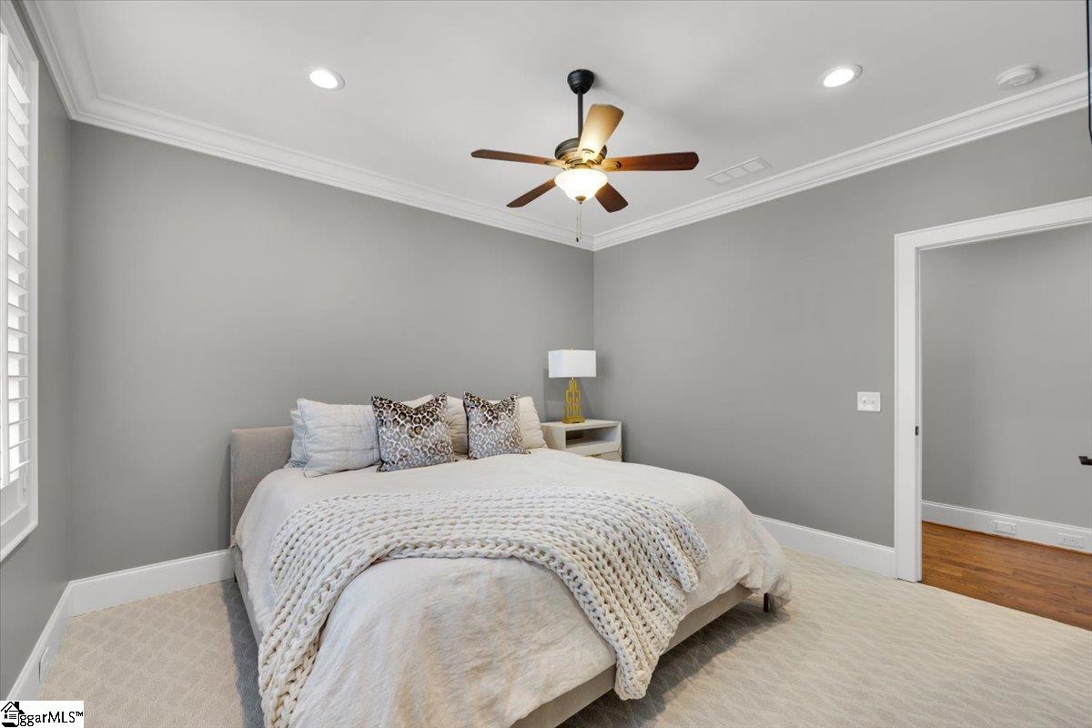 106 Chestnut Pond Lane Simpsonville, SC 29681