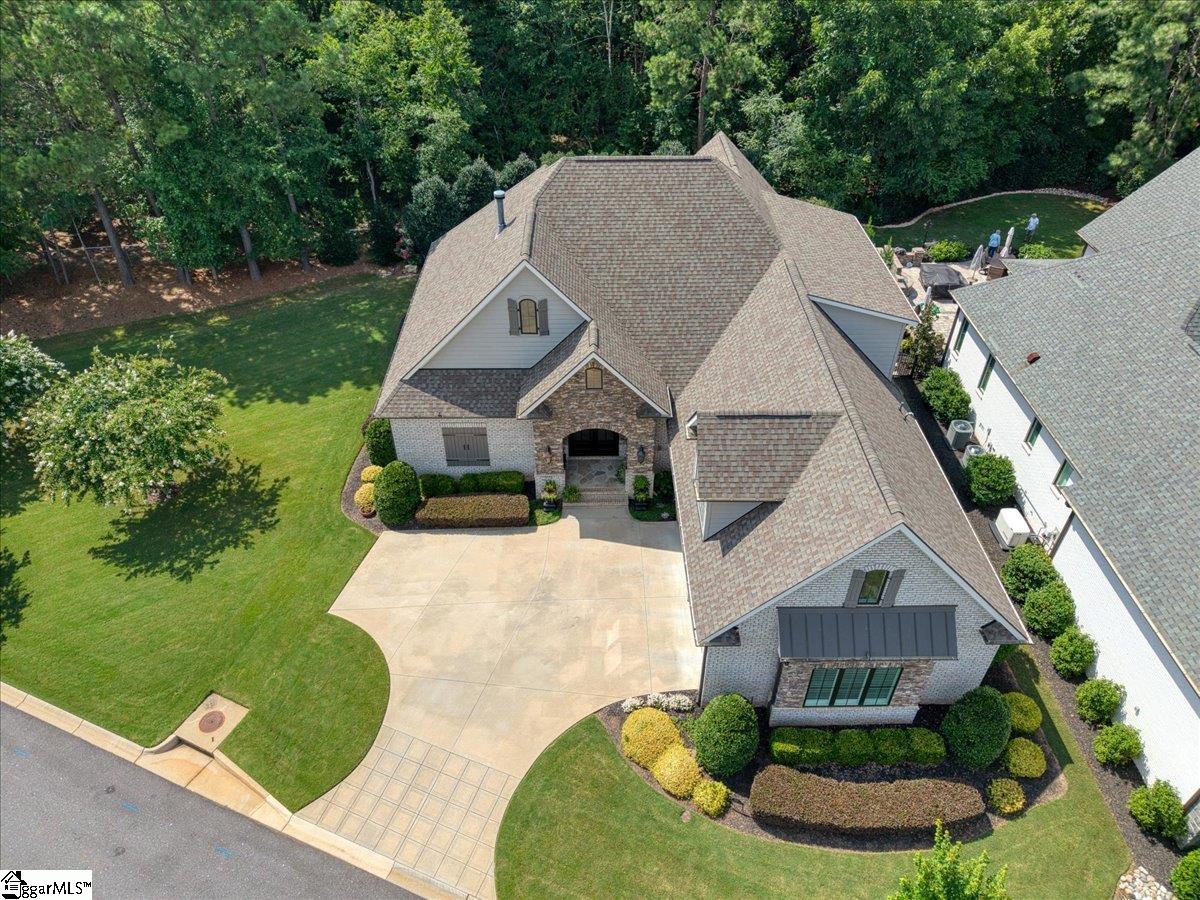 106 Chestnut Pond Lane Simpsonville, SC 29681