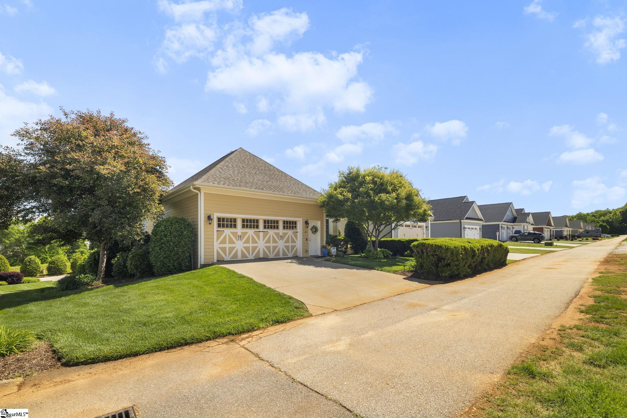 514 Coolwater Drive Taylors, SC 29687