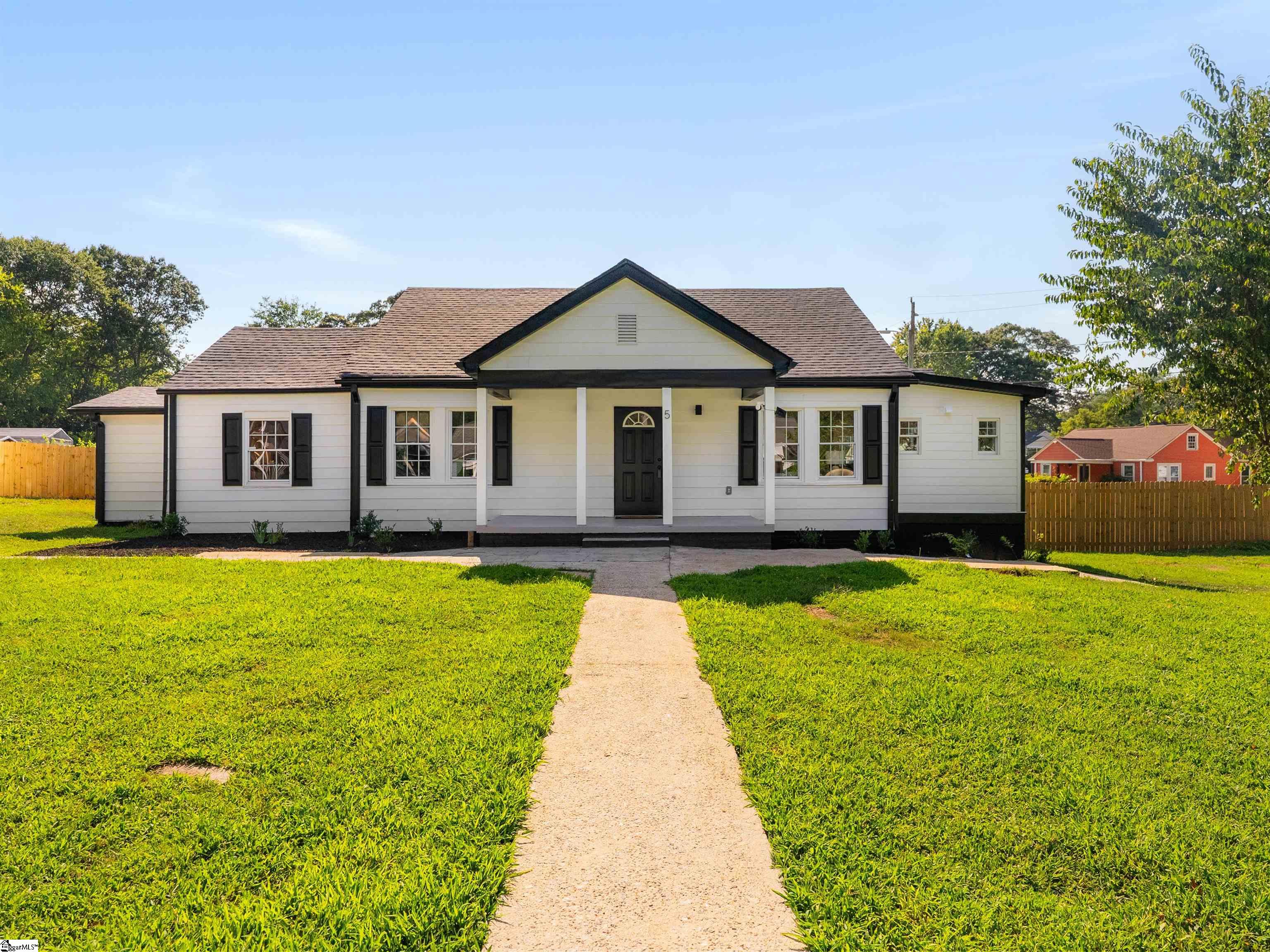 5 Spruce Street Greenville, SC 29611