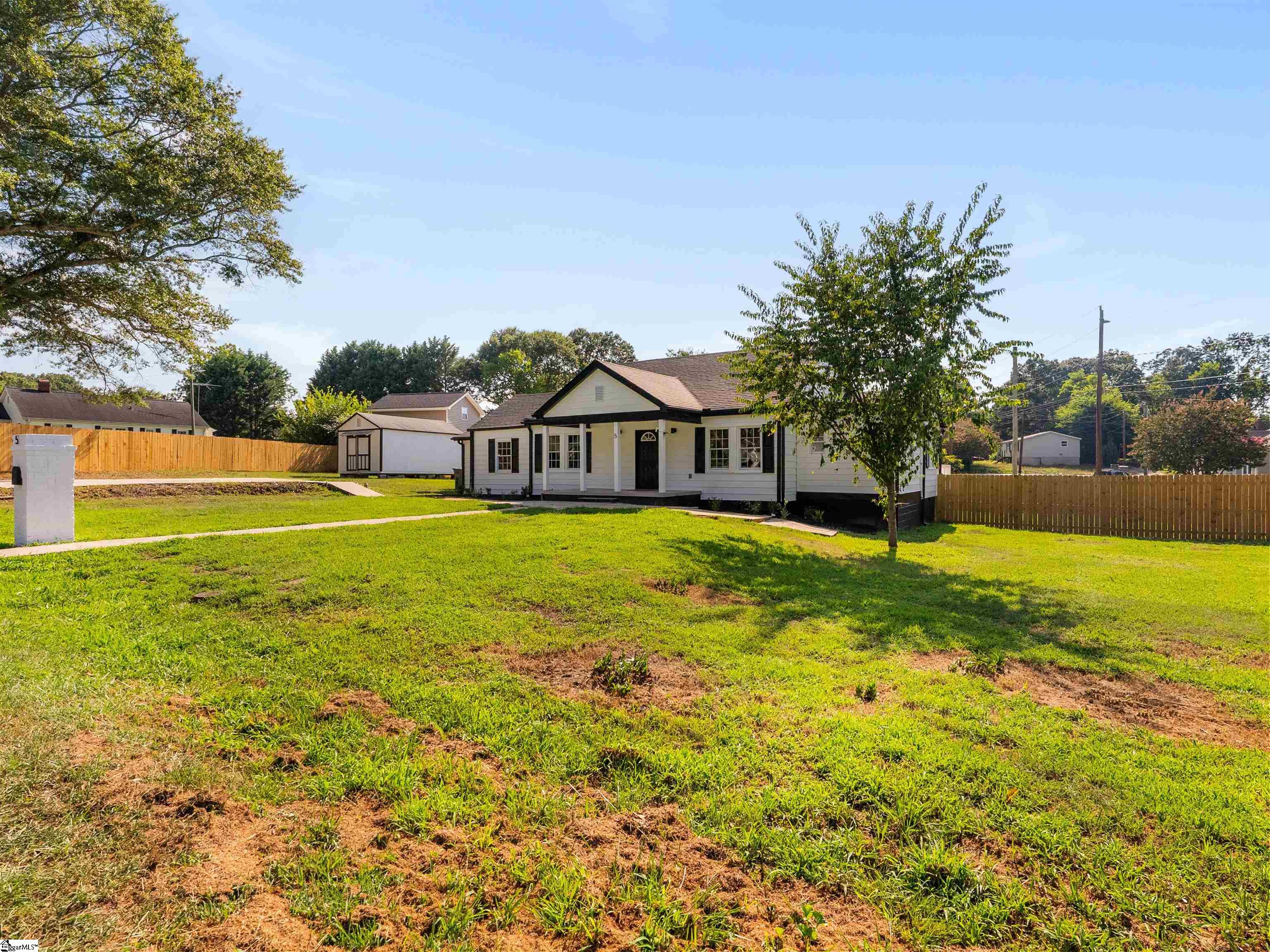 5 Spruce Street Greenville, SC 29611
