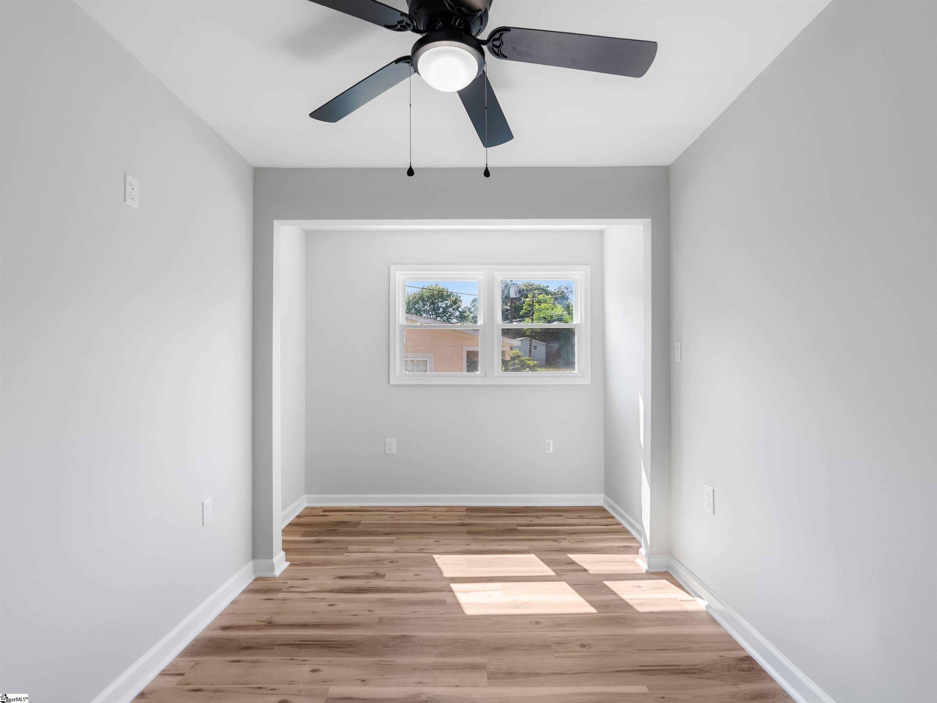 5 Spruce Street Greenville, SC 29611