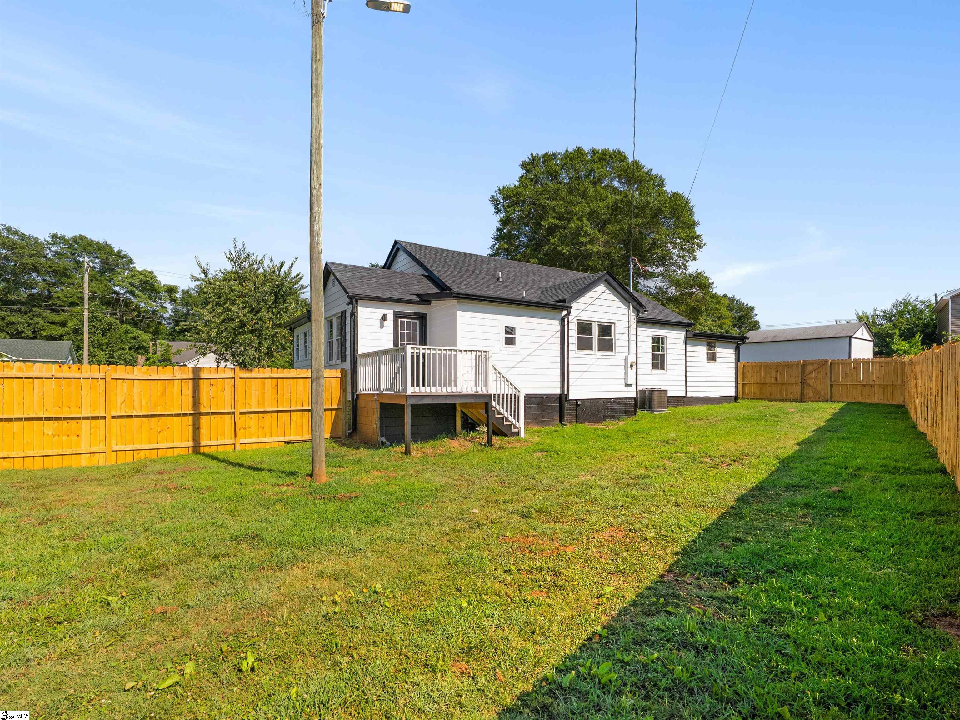 5 Spruce Street Greenville, SC 29611