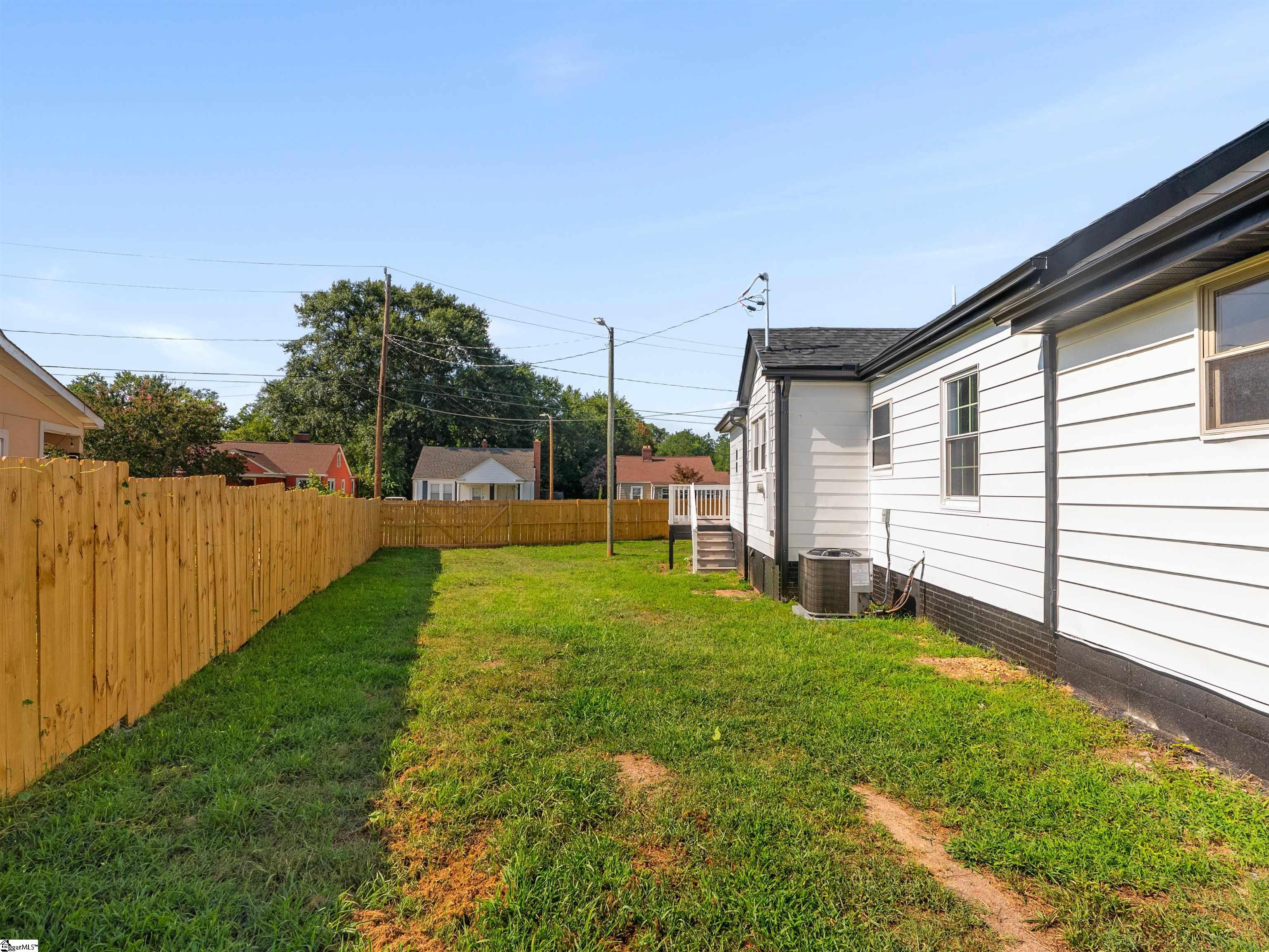 5 Spruce Street Greenville, SC 29611