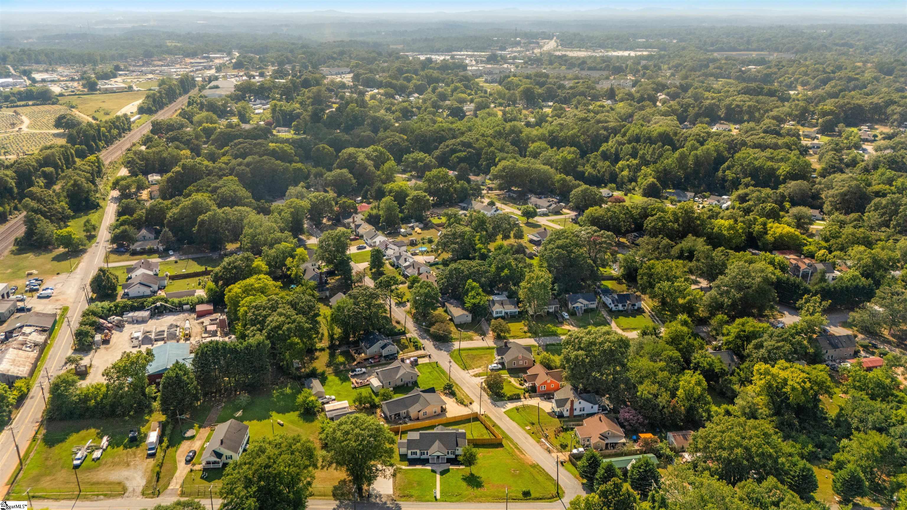 5 Spruce Street Greenville, SC 29611