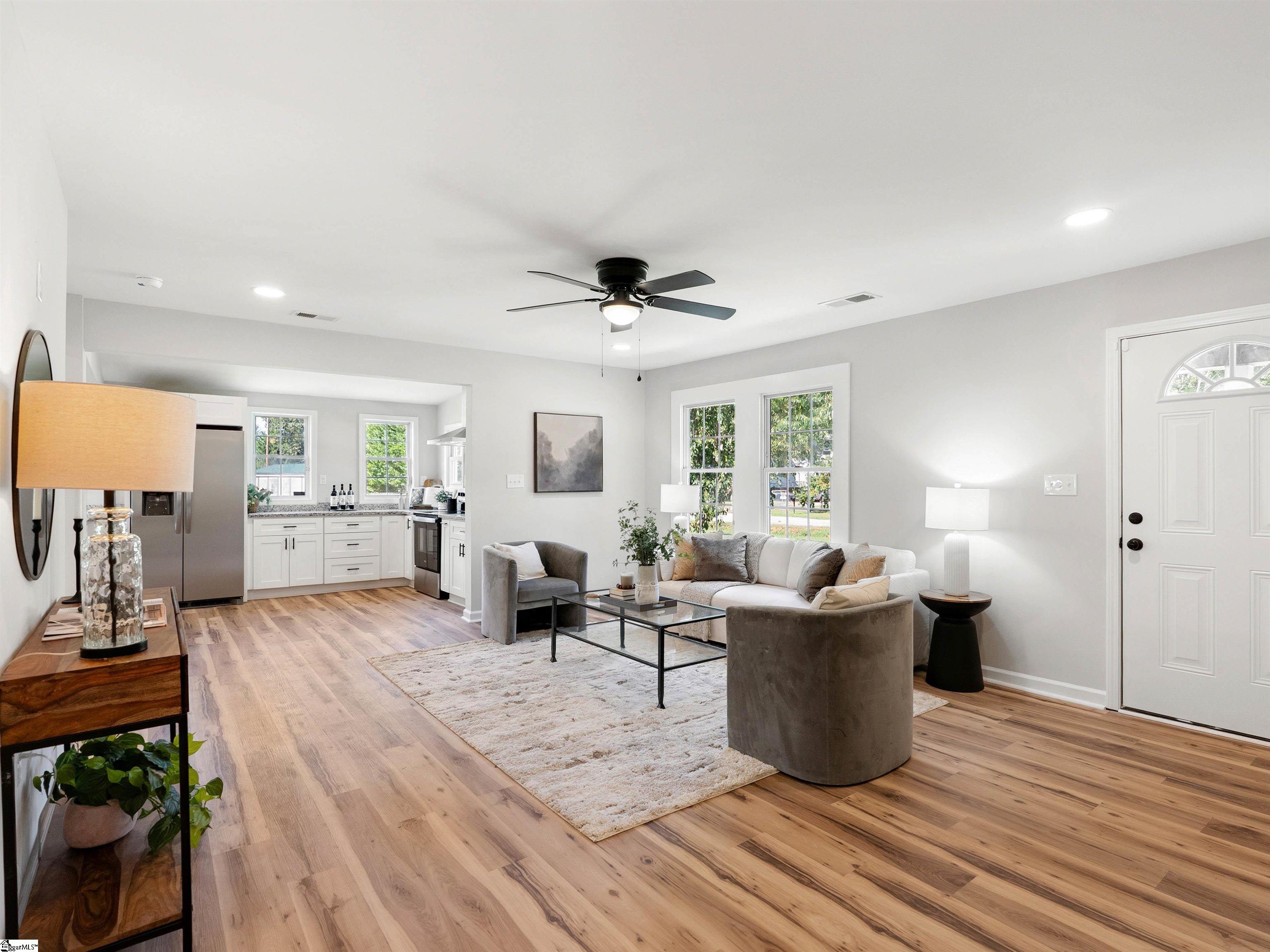 5 Spruce Street Greenville, SC 29611