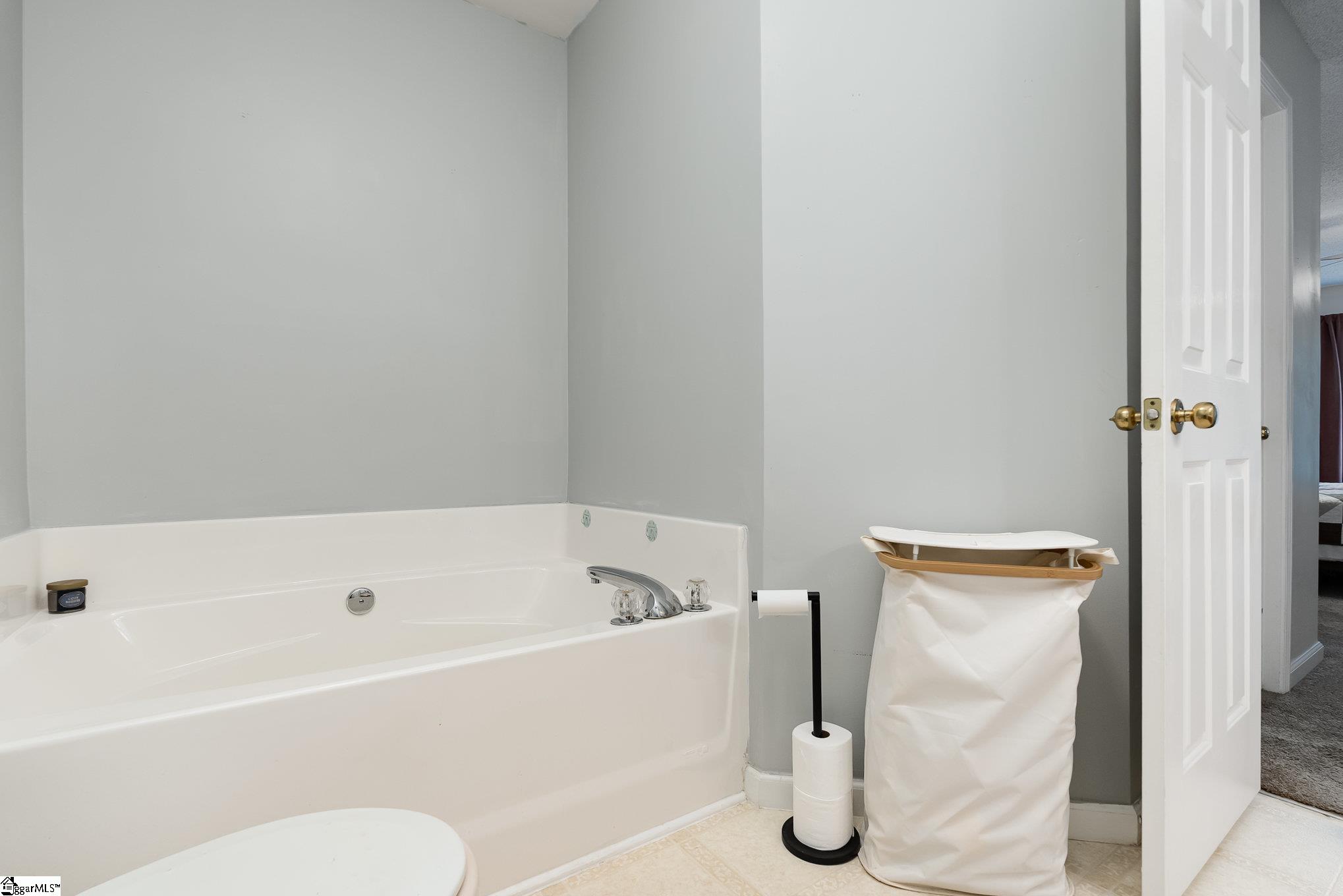 2 Buck Trail Fountain Inn, SC 29644