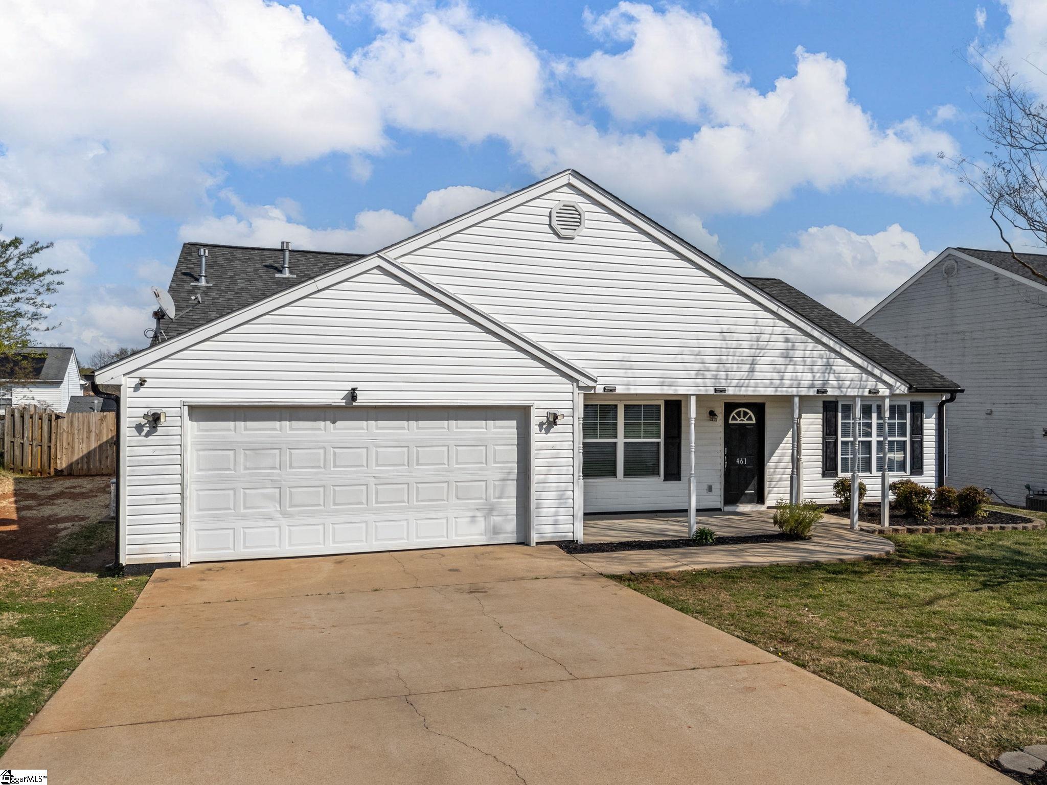 461 Candleglow Drive Boiling Springs, SC 29316