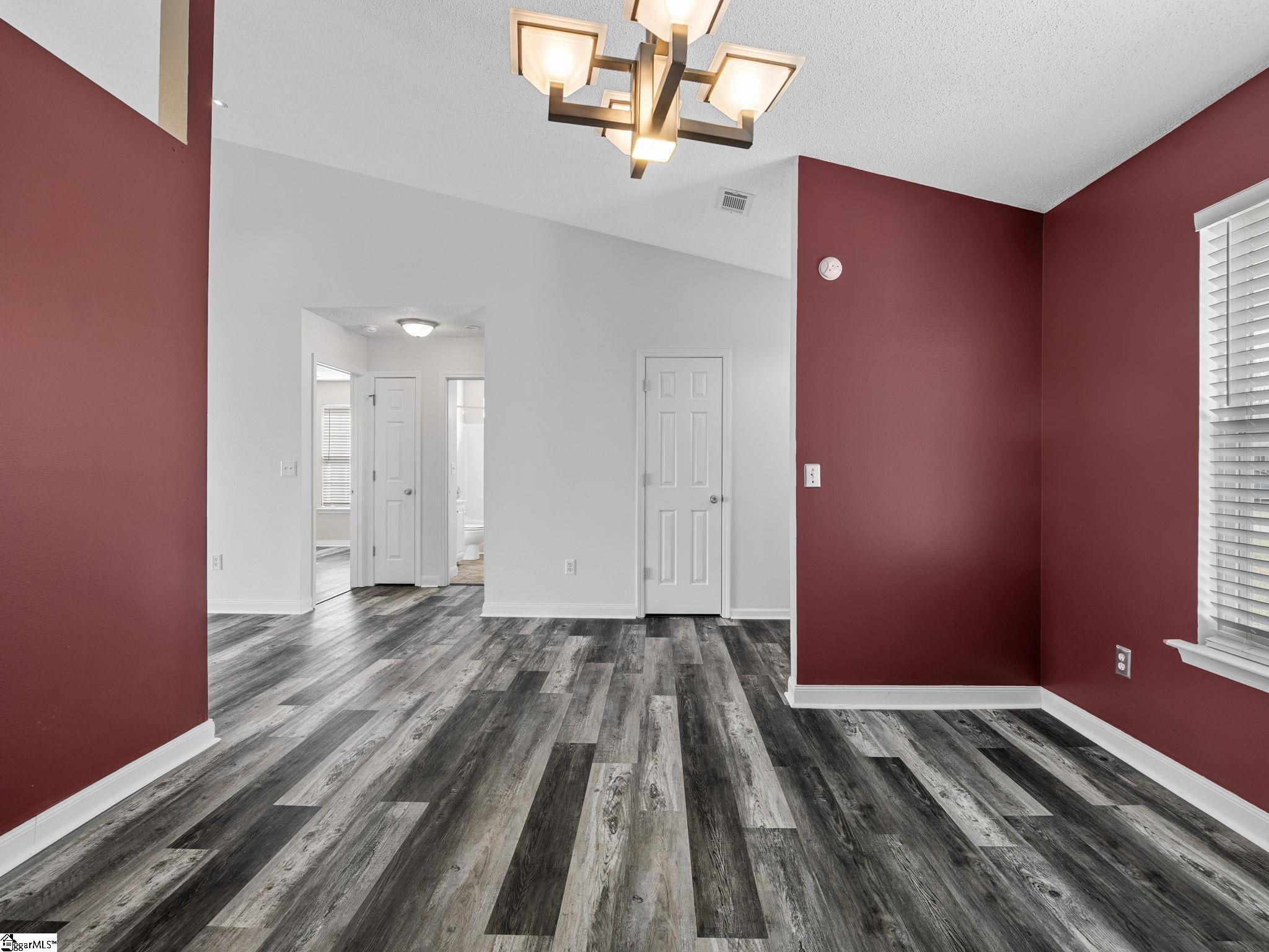 461 Candleglow Drive Boiling Springs, SC 29316