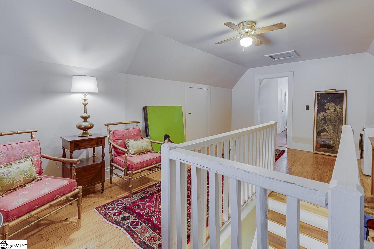 112 Paris Mountain Avenue Greenville, SC 29609